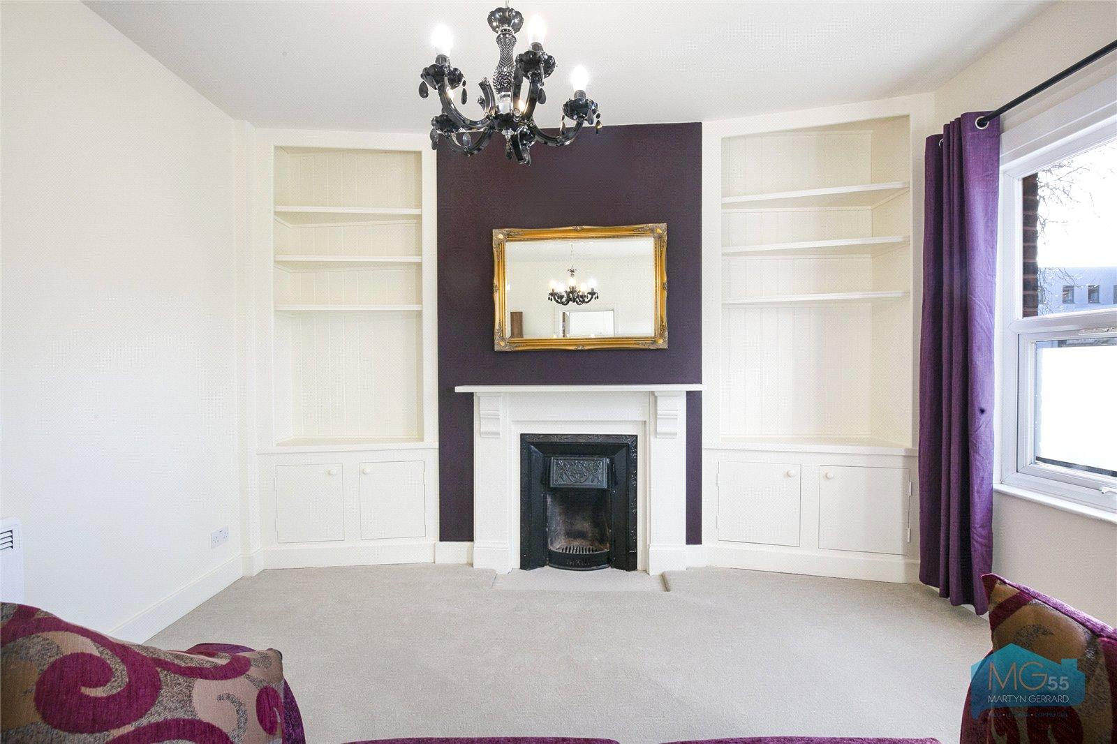 2 bedroom Apartment to rent - Martyn Gerrard