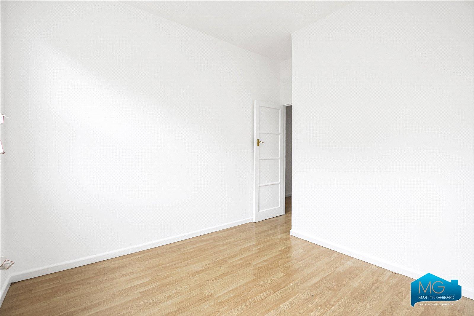 2 bedroom Terraced House to rent - Martyn Gerrard