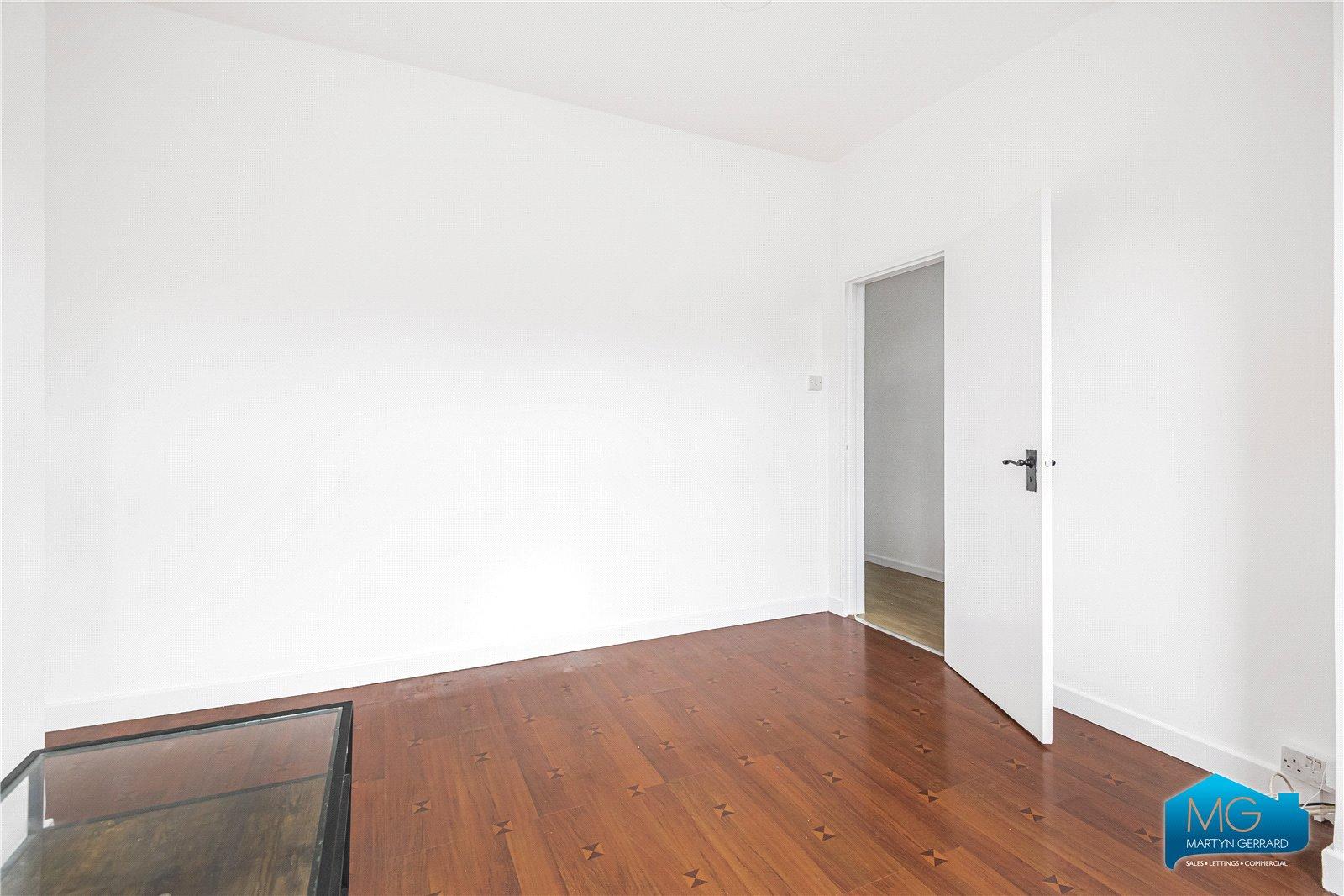 2 bedroom Terraced House to rent - Martyn Gerrard