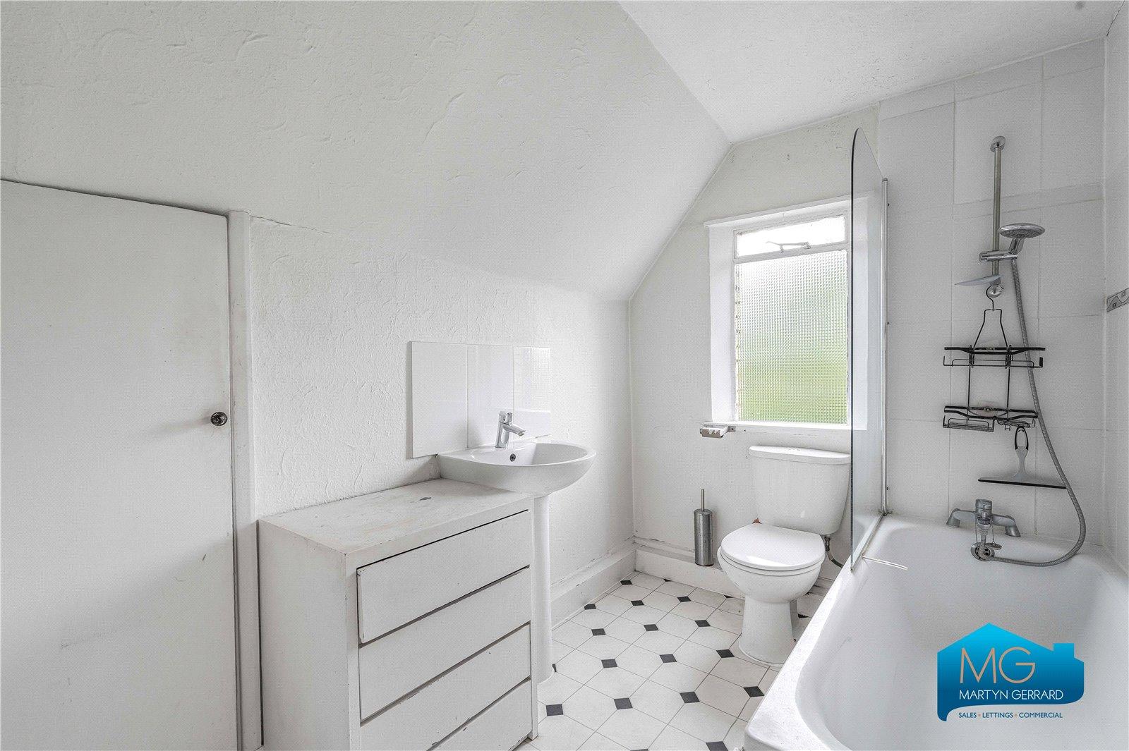 1 bedroom Apartment to rent - Martyn Gerrard