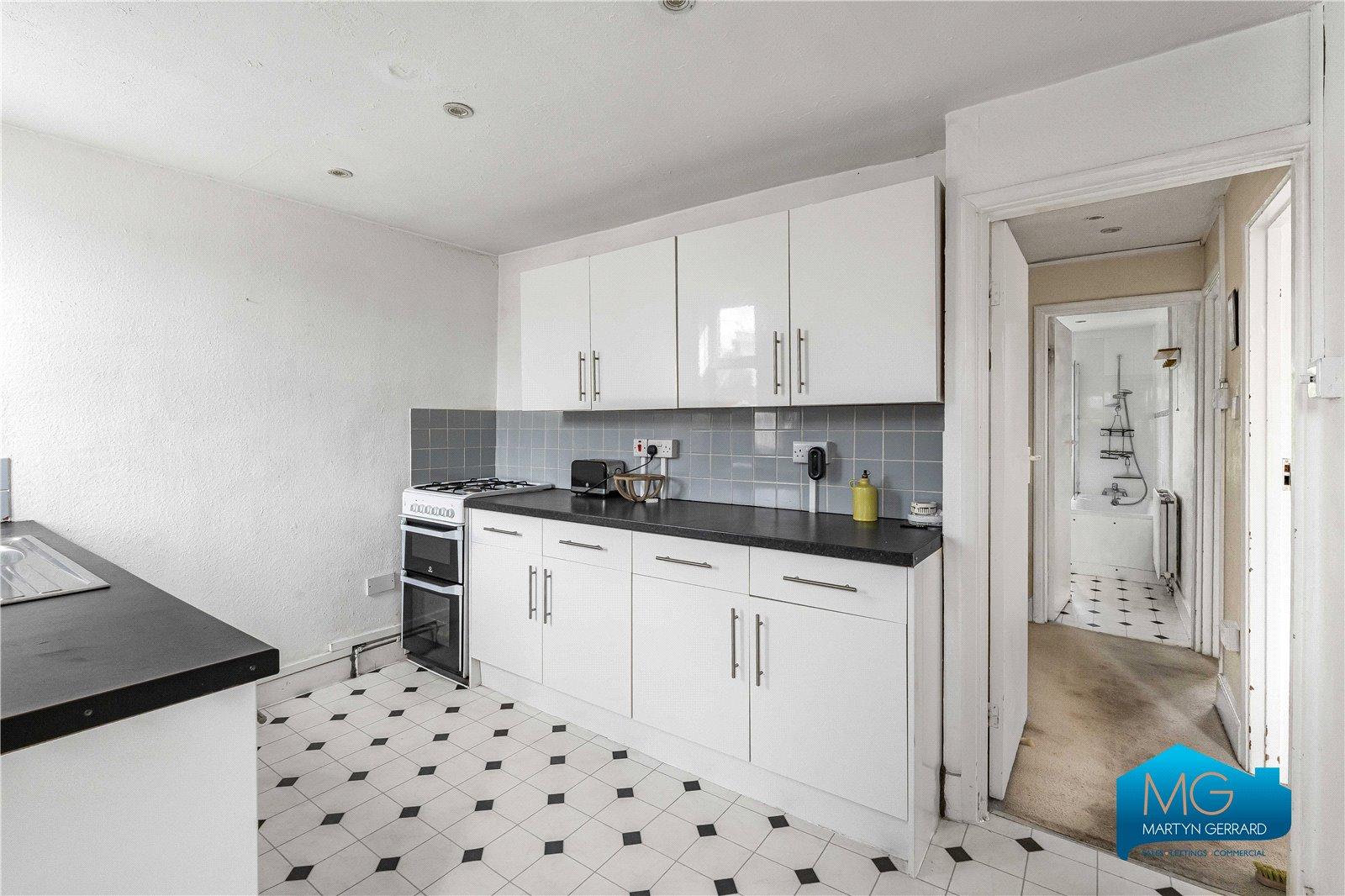1 bedroom Apartment to rent - Martyn Gerrard