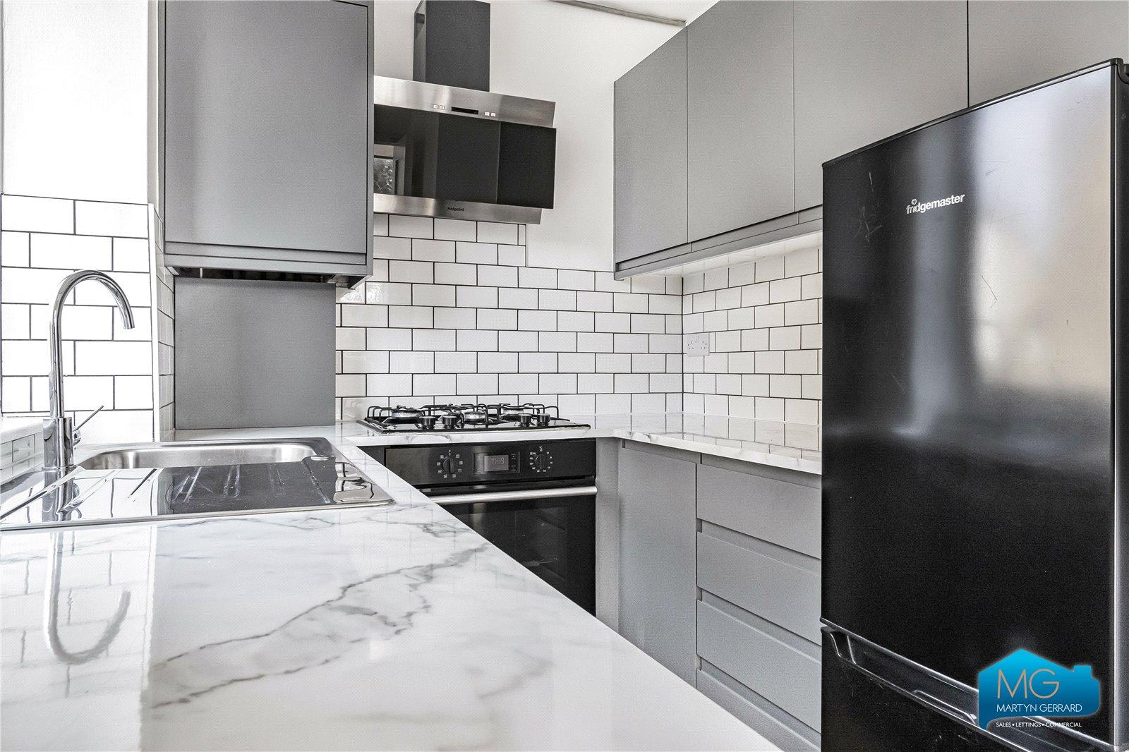 1 bedroom Apartment to rent - Martyn Gerrard