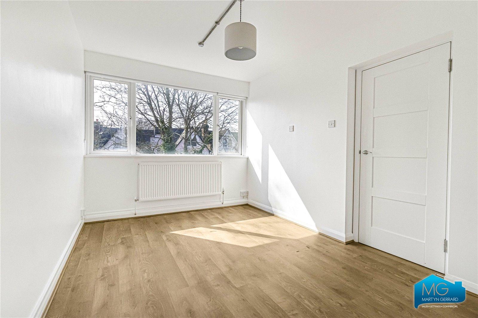 1 bedroom Apartment to rent - Martyn Gerrard