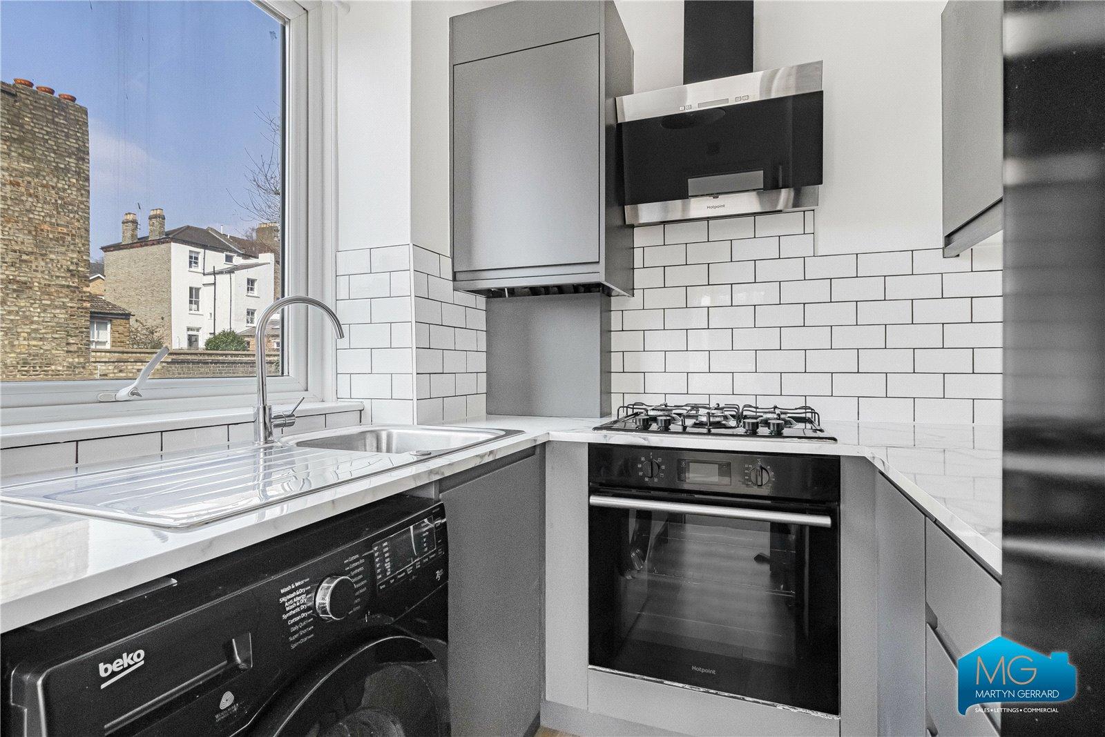 1 bedroom Apartment to rent - Martyn Gerrard