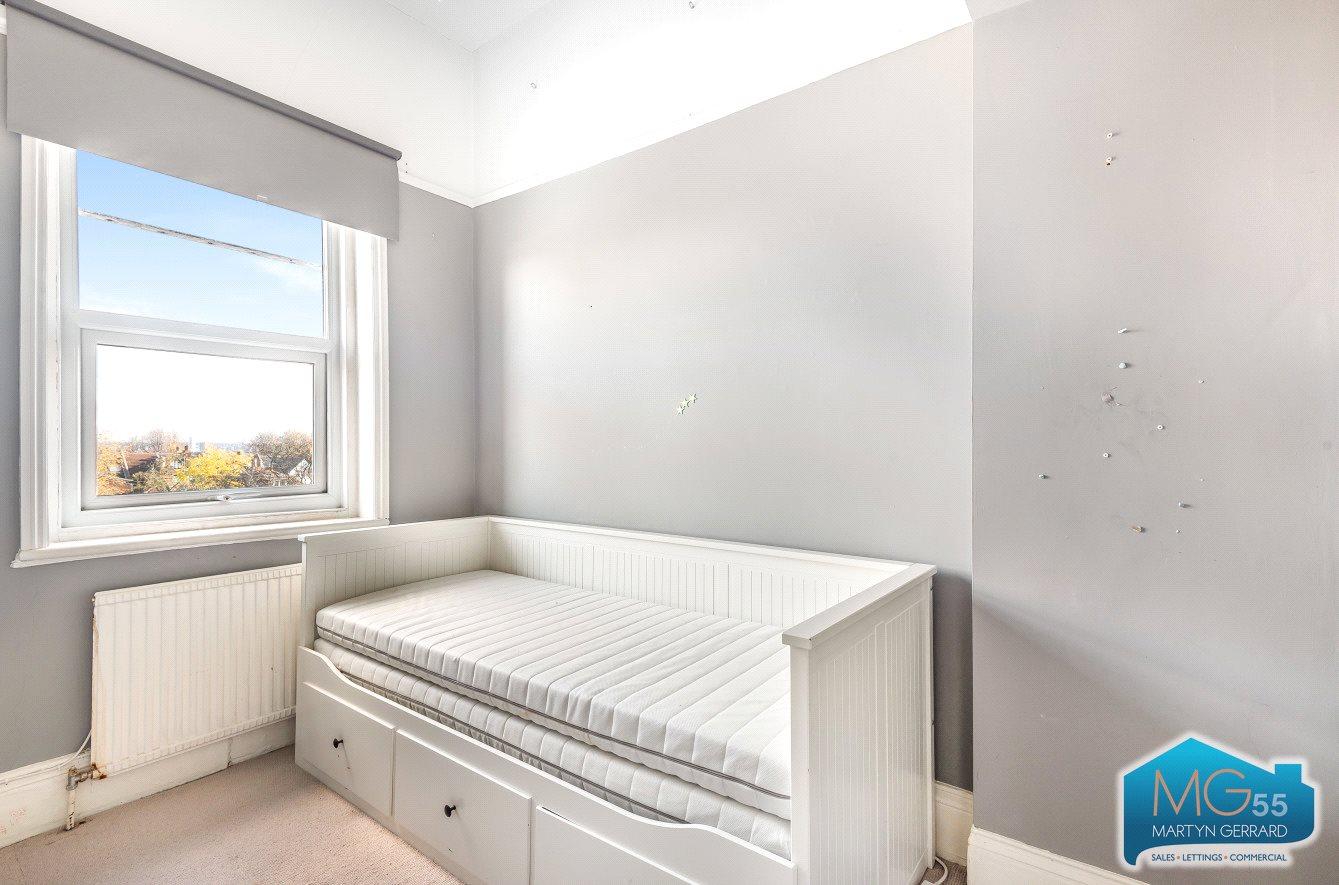 2 bedroom Terraced House to rent - Martyn Gerrard