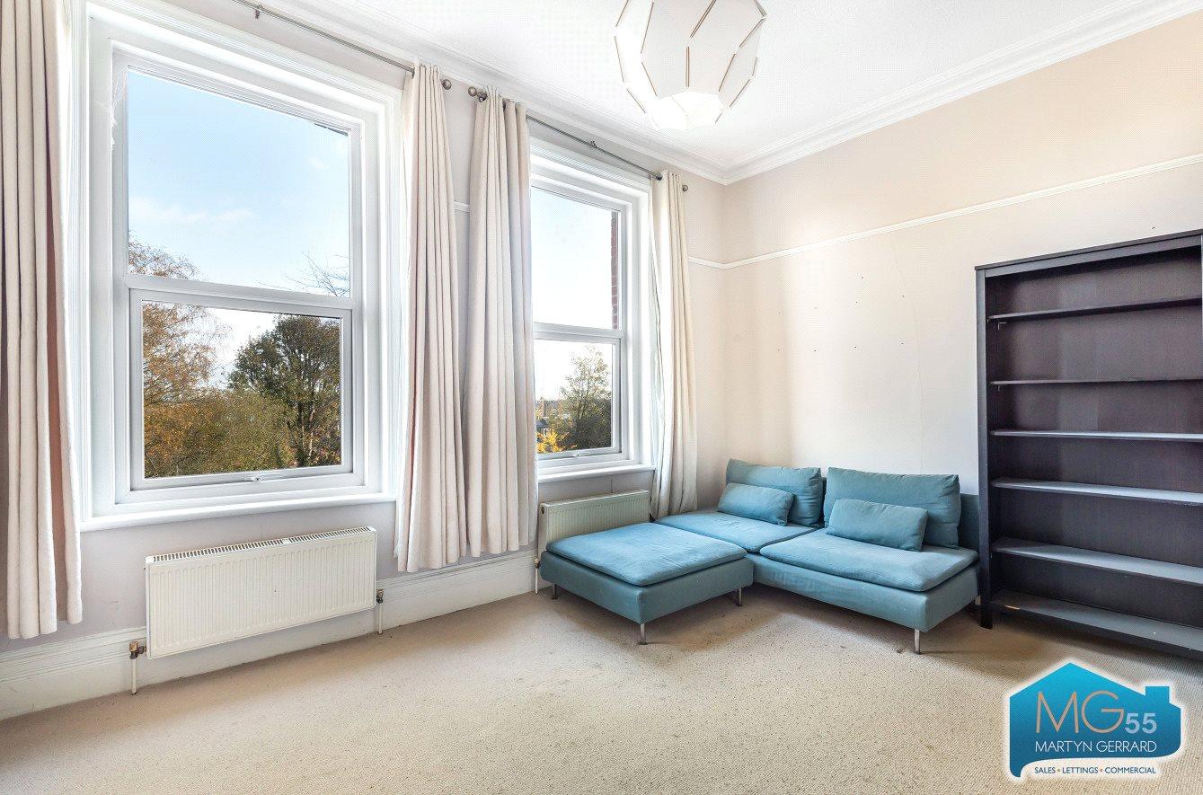 2 bedroom Terraced House to rent - Martyn Gerrard