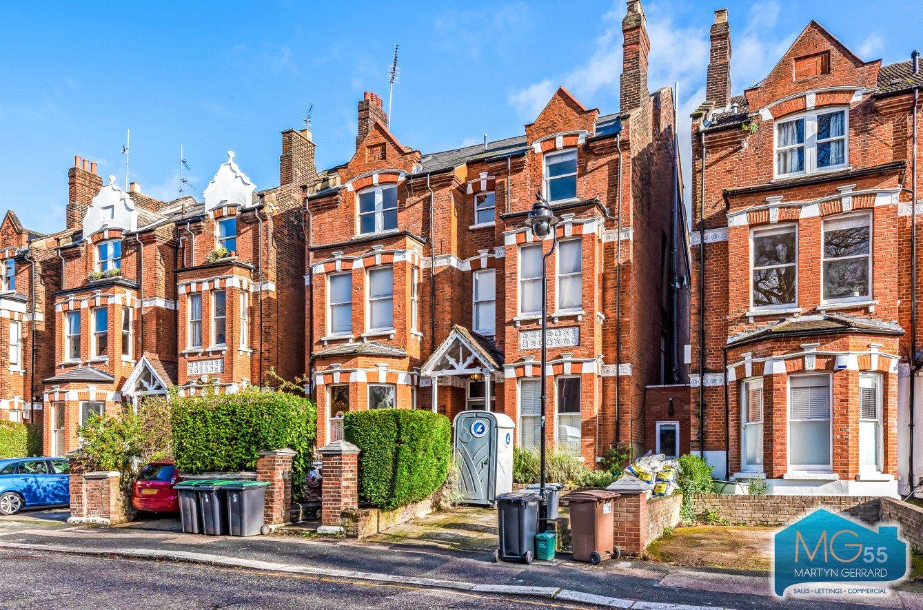 2 bedroom Terraced House to rent - Martyn Gerrard