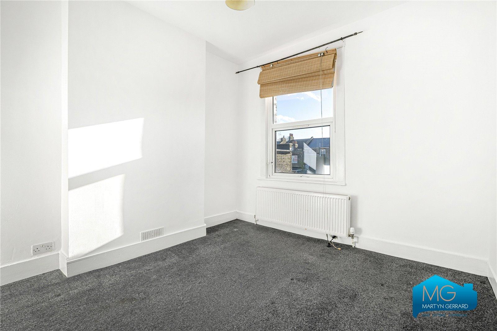 5 bedroom House to rent - Martyn Gerrard