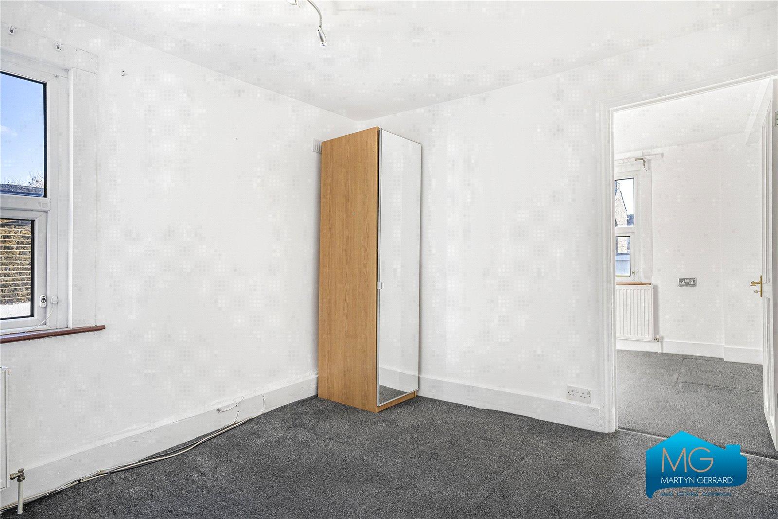 5 bedroom House to rent - Martyn Gerrard