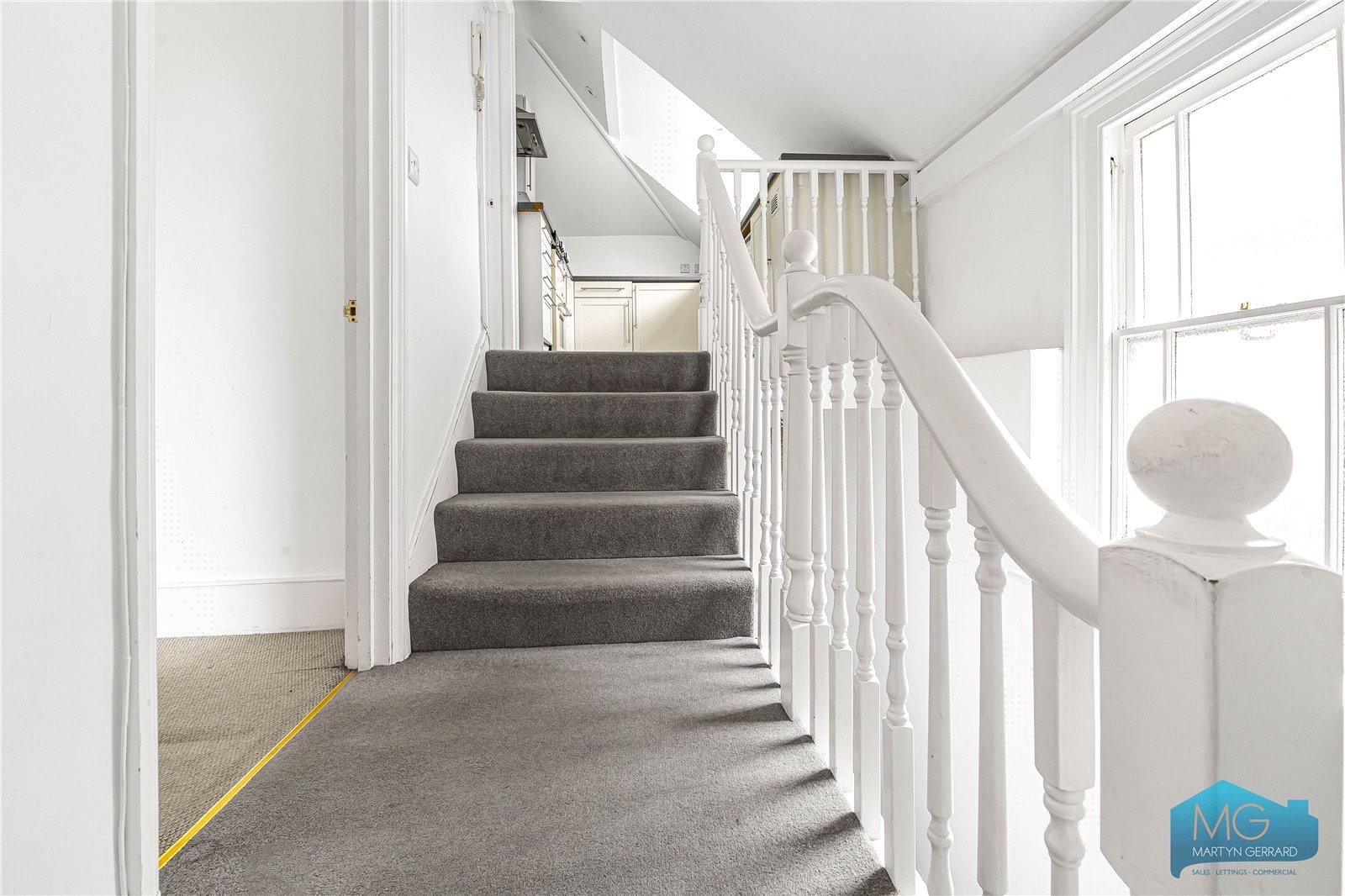 1 bedroom Apartment for sale - Martyn Gerrard