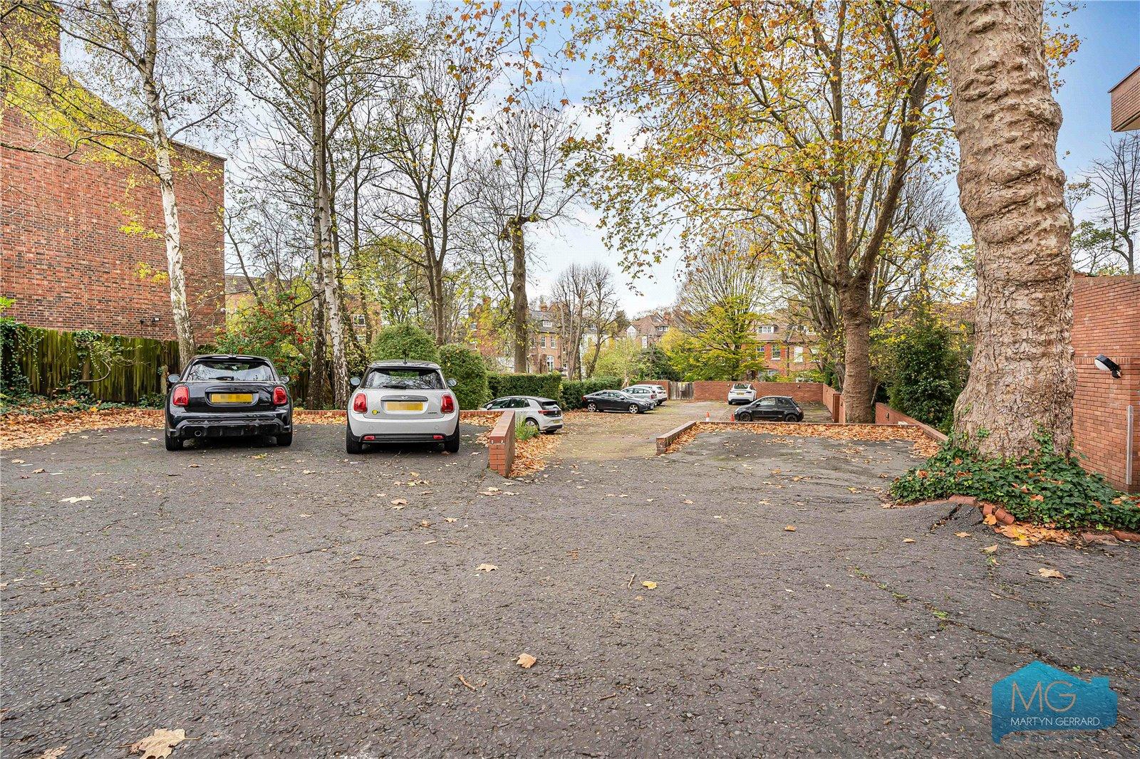 2 bedroom Maisonette for sale - Martyn Gerrard