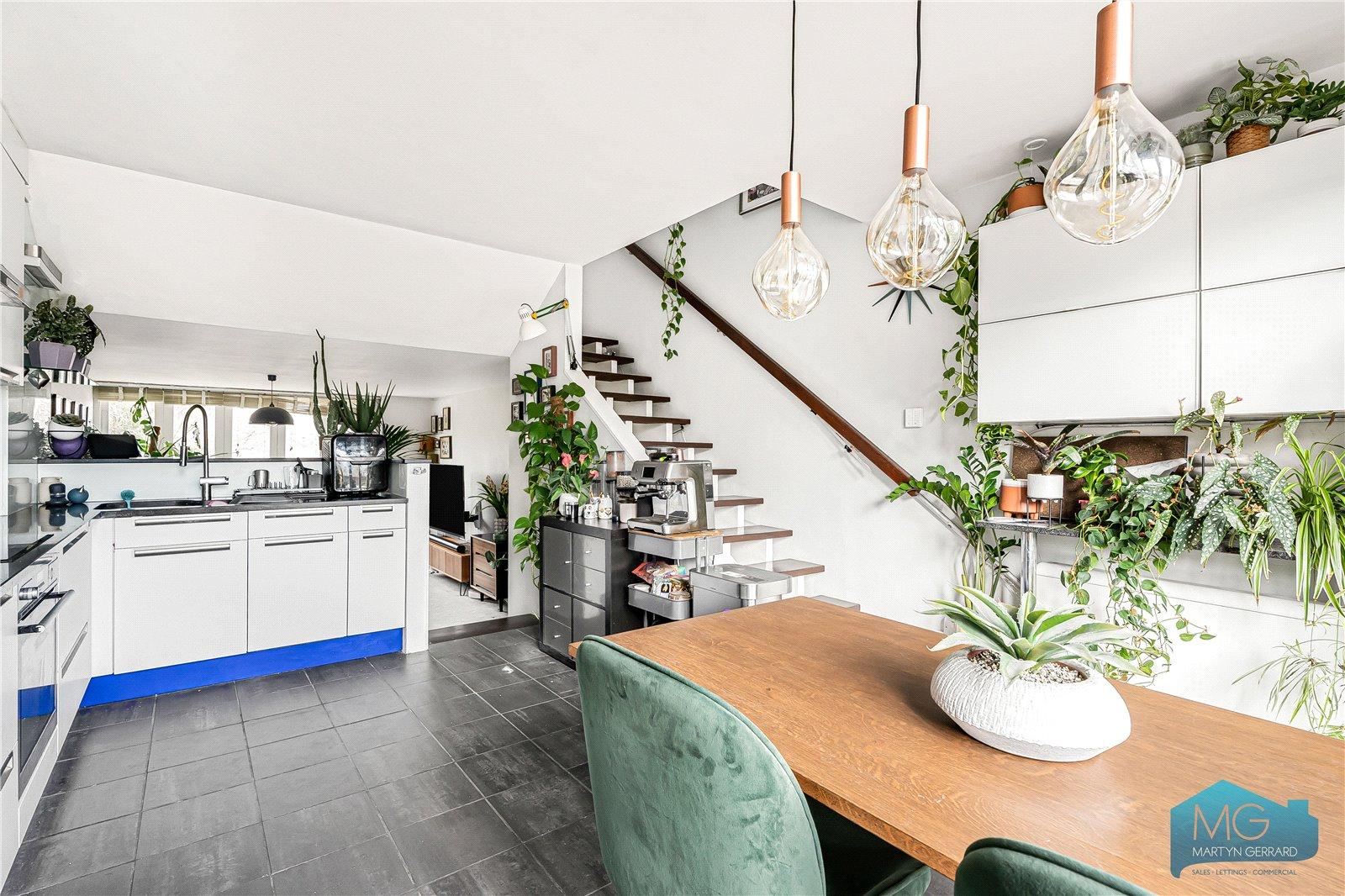 Highgate Spinney, Crescent Road, Crouch End, London, N8+ - Martyn Gerrard