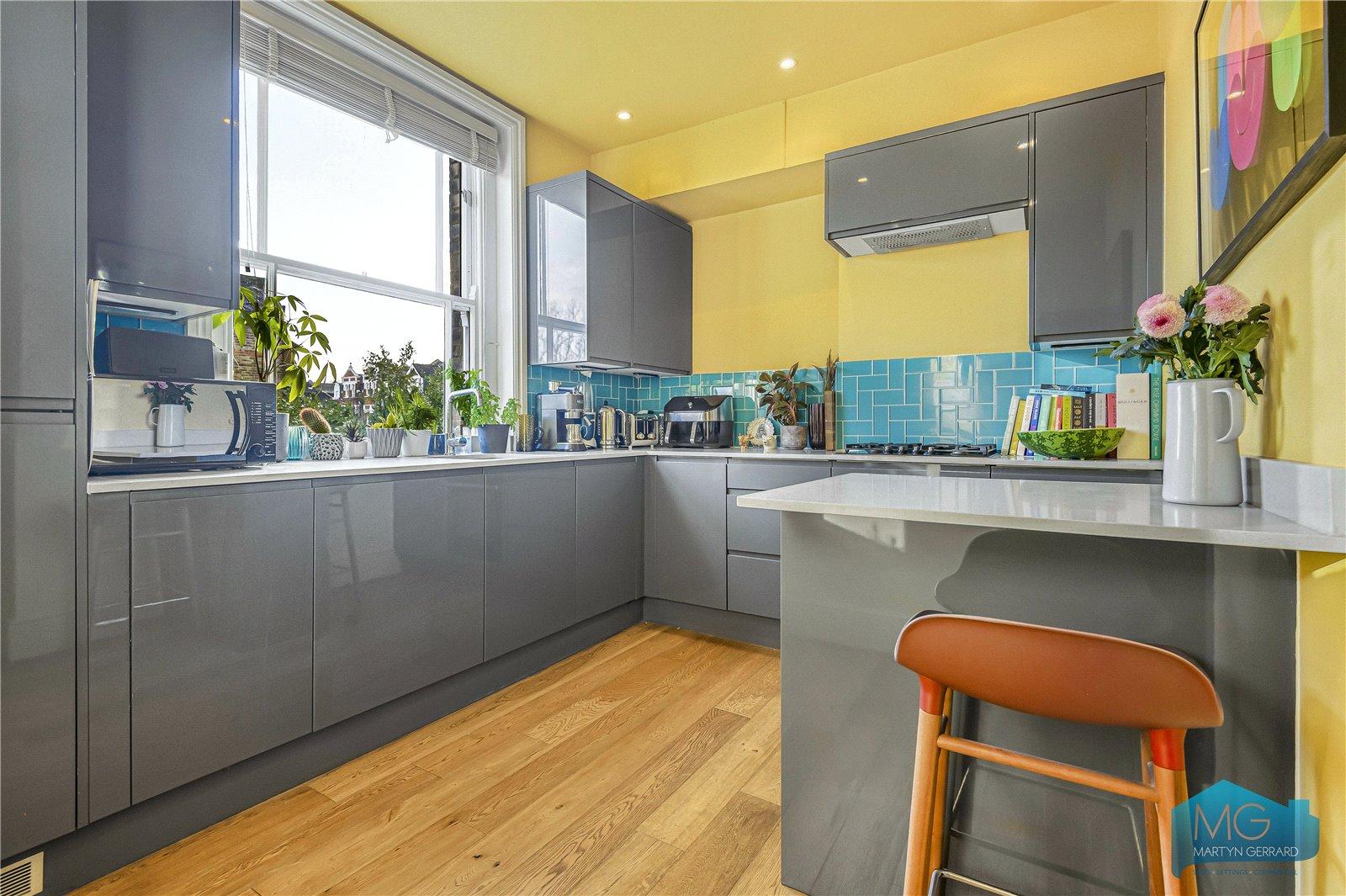 1 bedroom Apartment for sale - Martyn Gerrard