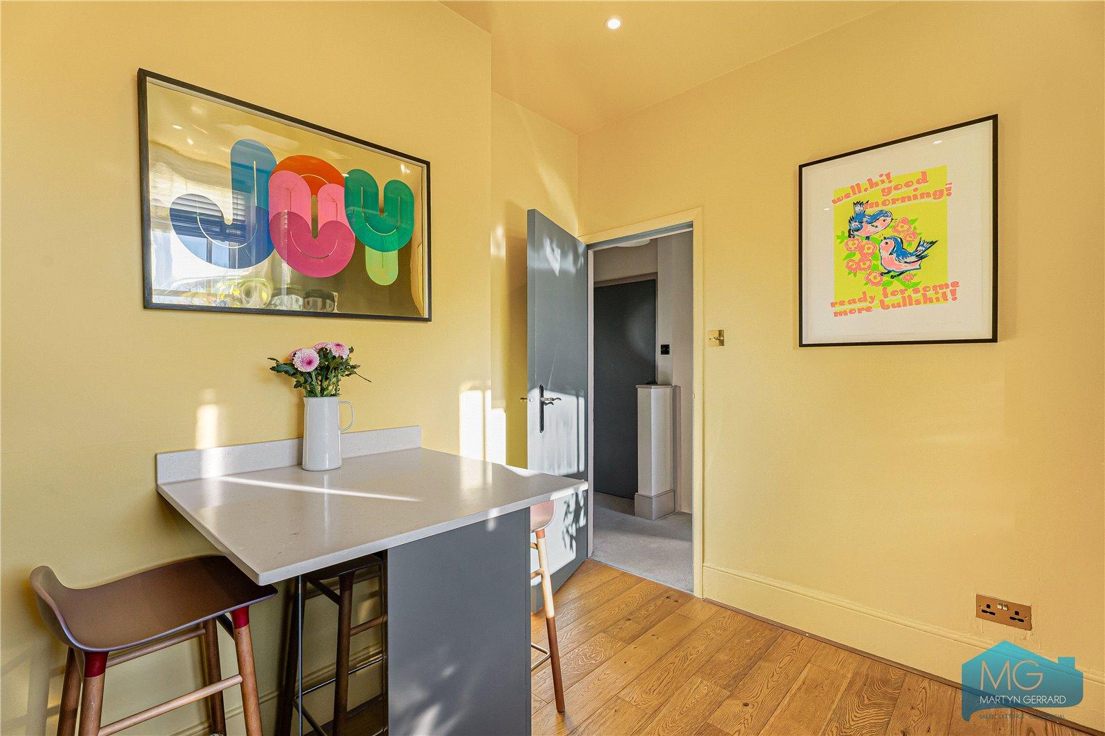 1 bedroom Apartment for sale - Martyn Gerrard