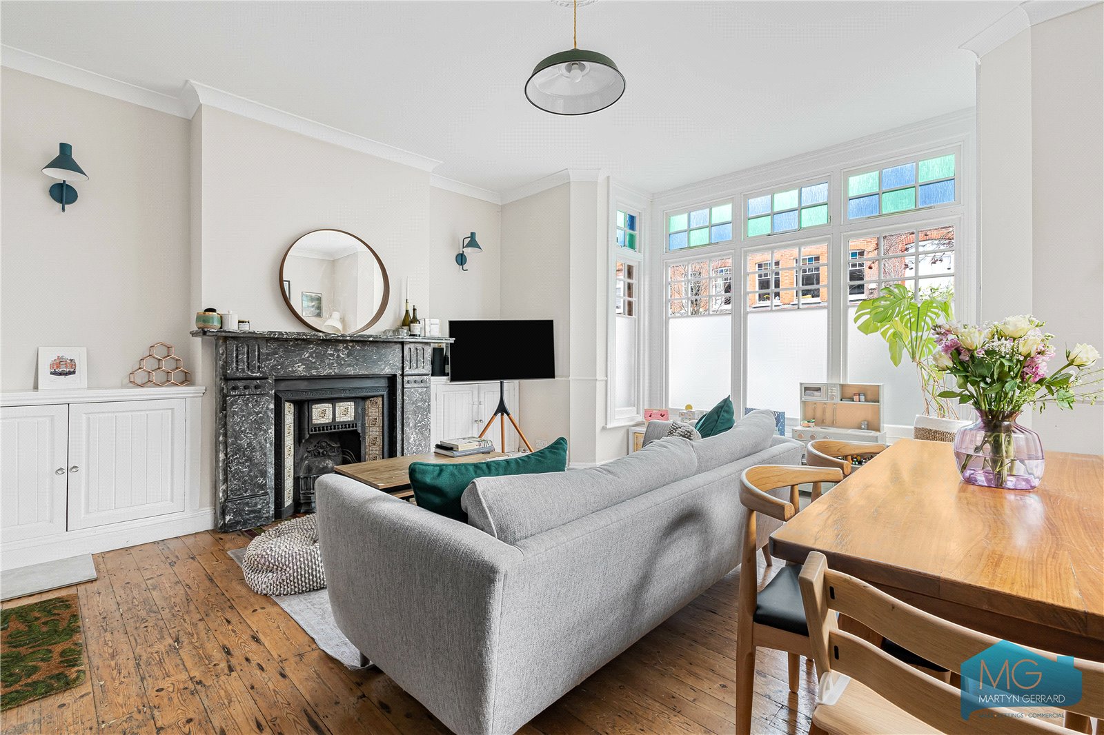 Nelson Road, Crouch End, London, N8+  - Martyn Gerrard