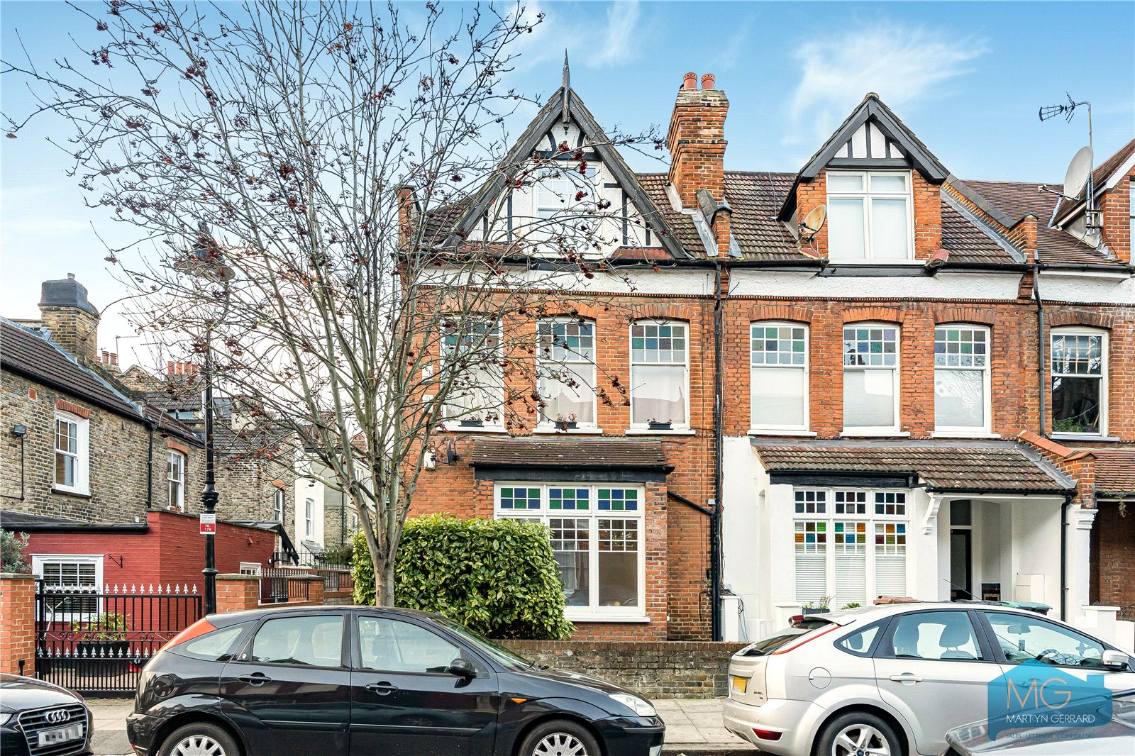 Nelson Road, Crouch End, London, N8+  - Martyn Gerrard