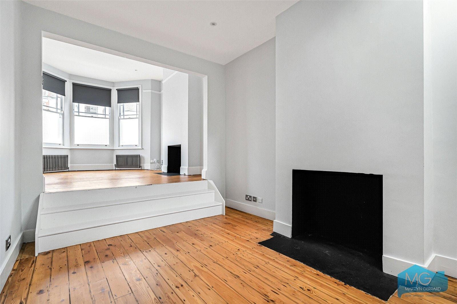 4 bedroom Terraced House for sale - Martyn Gerrard