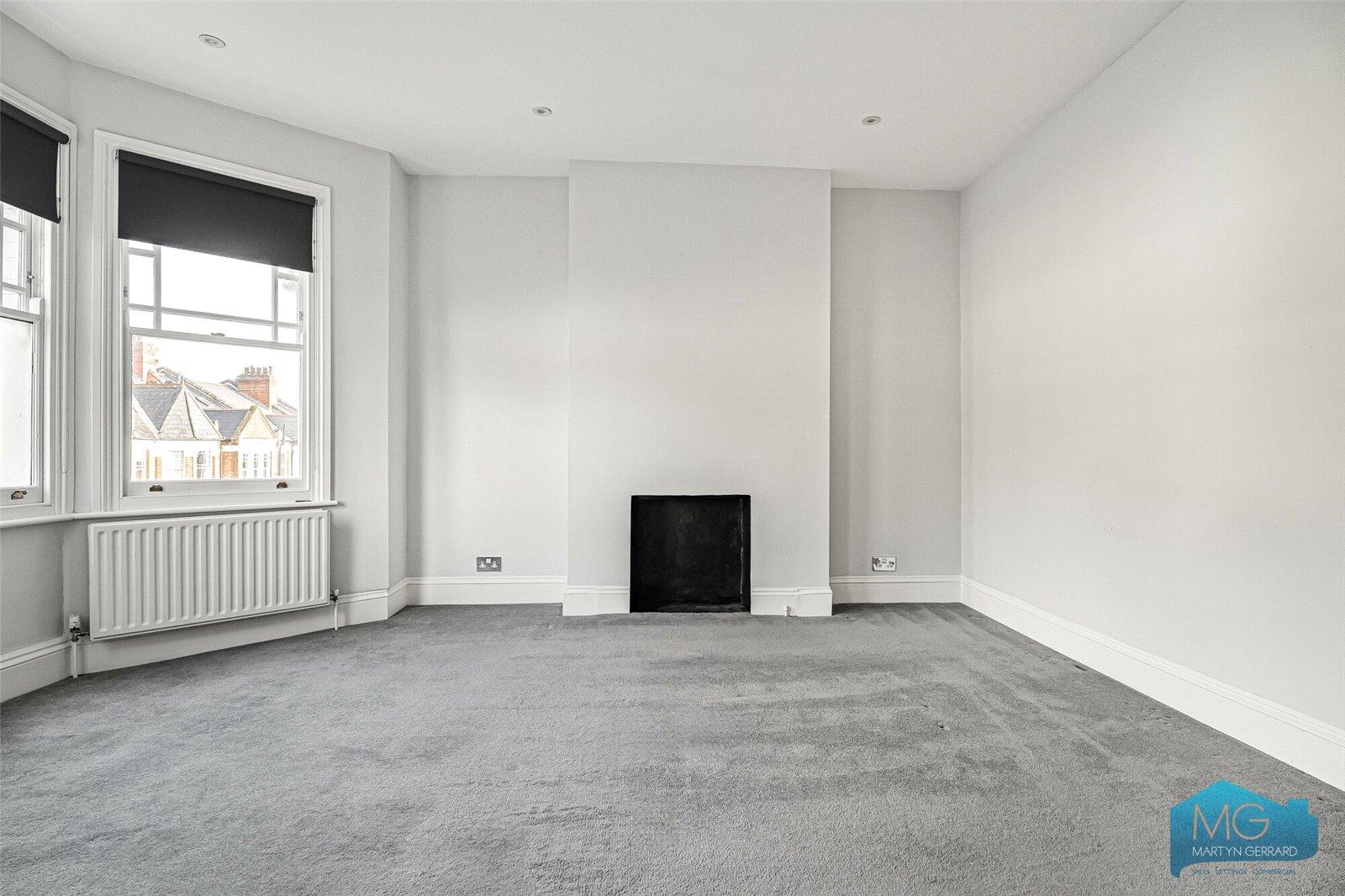 4 bedroom Terraced House for sale - Martyn Gerrard