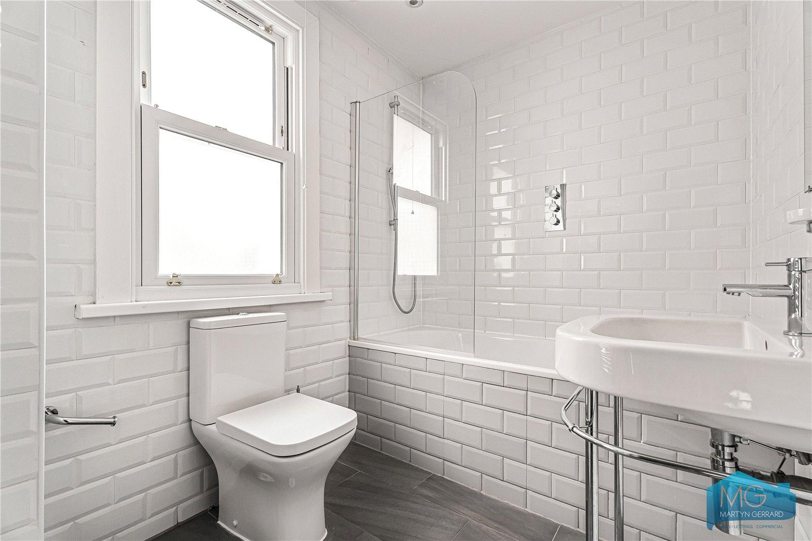 4 bedroom Terraced House for sale - Martyn Gerrard