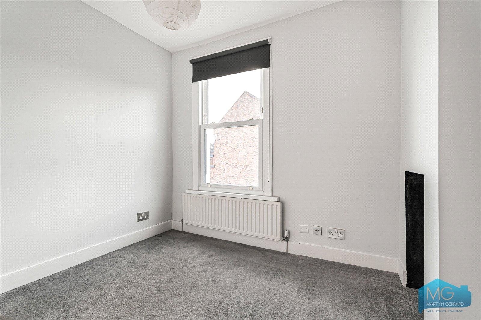 4 bedroom Terraced House for sale - Martyn Gerrard