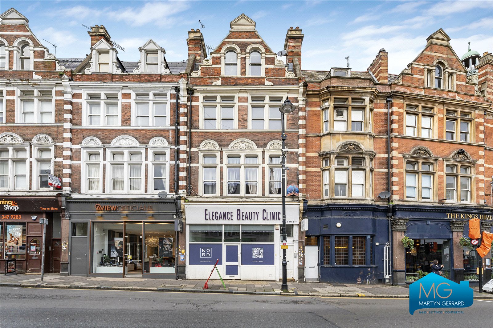 2 bedroom Apartment to rent - Martyn Gerrard