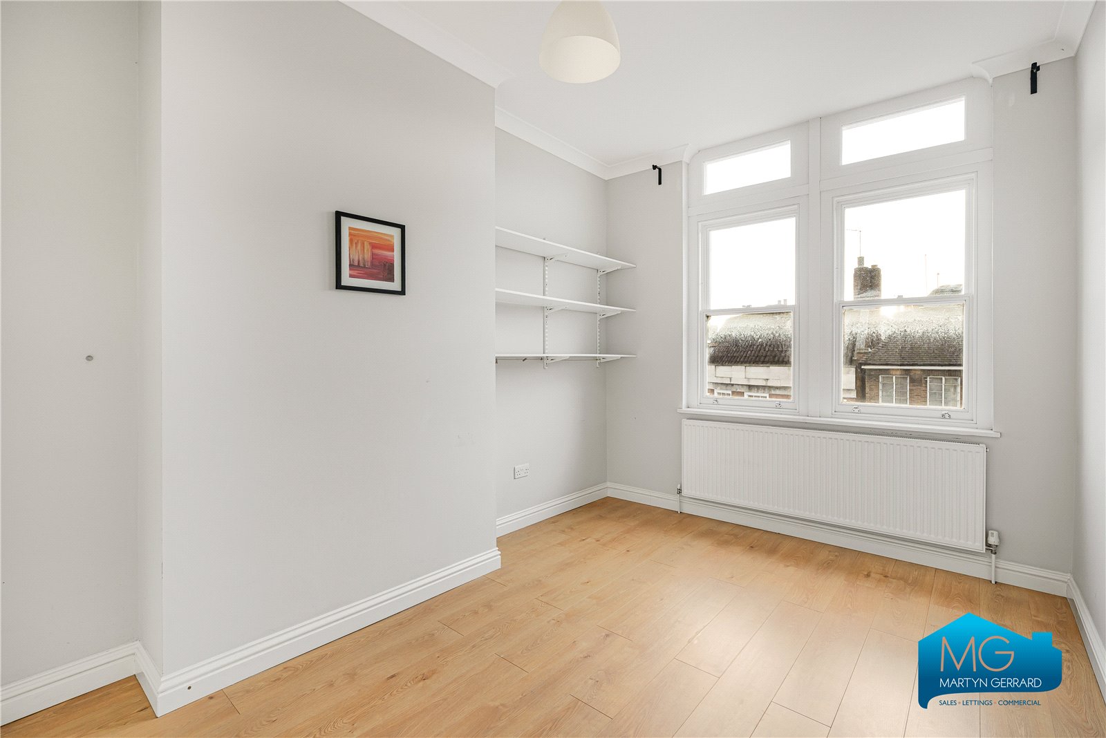 2 bedroom Apartment to rent - Martyn Gerrard