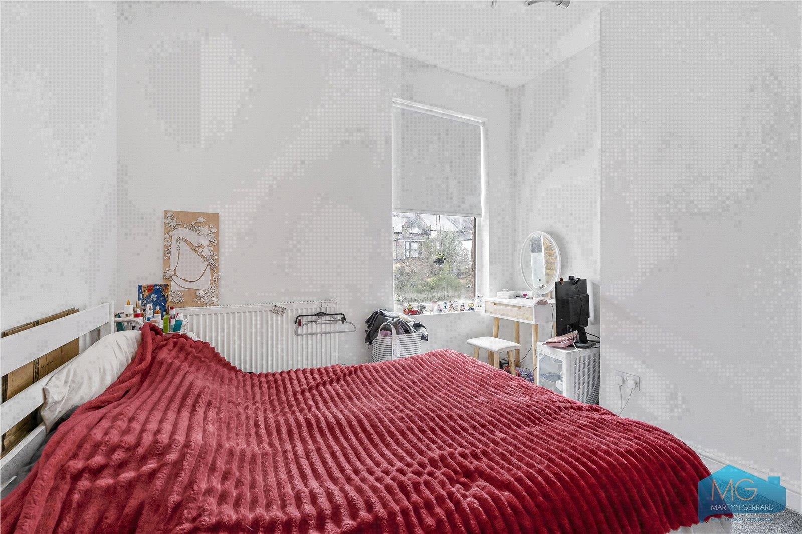 3 bedroom Terraced House for sale - Martyn Gerrard