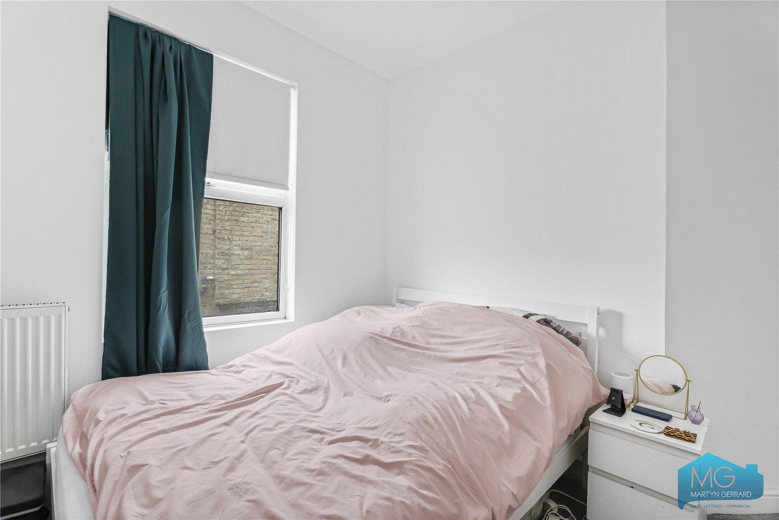 3 bedroom Terraced House for sale - Martyn Gerrard