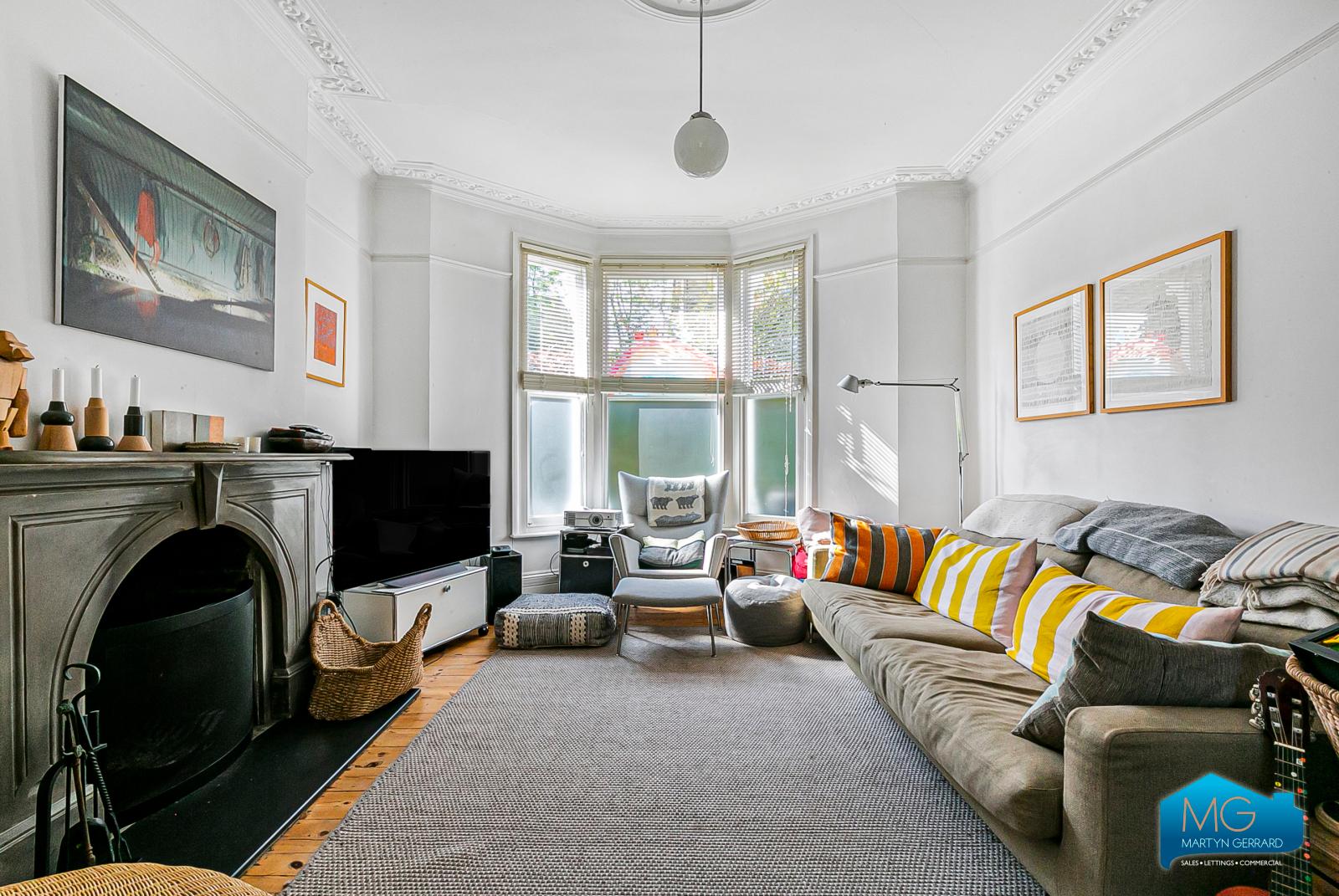 Blythwood Road, Stroud Green, London, N4+  - Martyn Gerrard