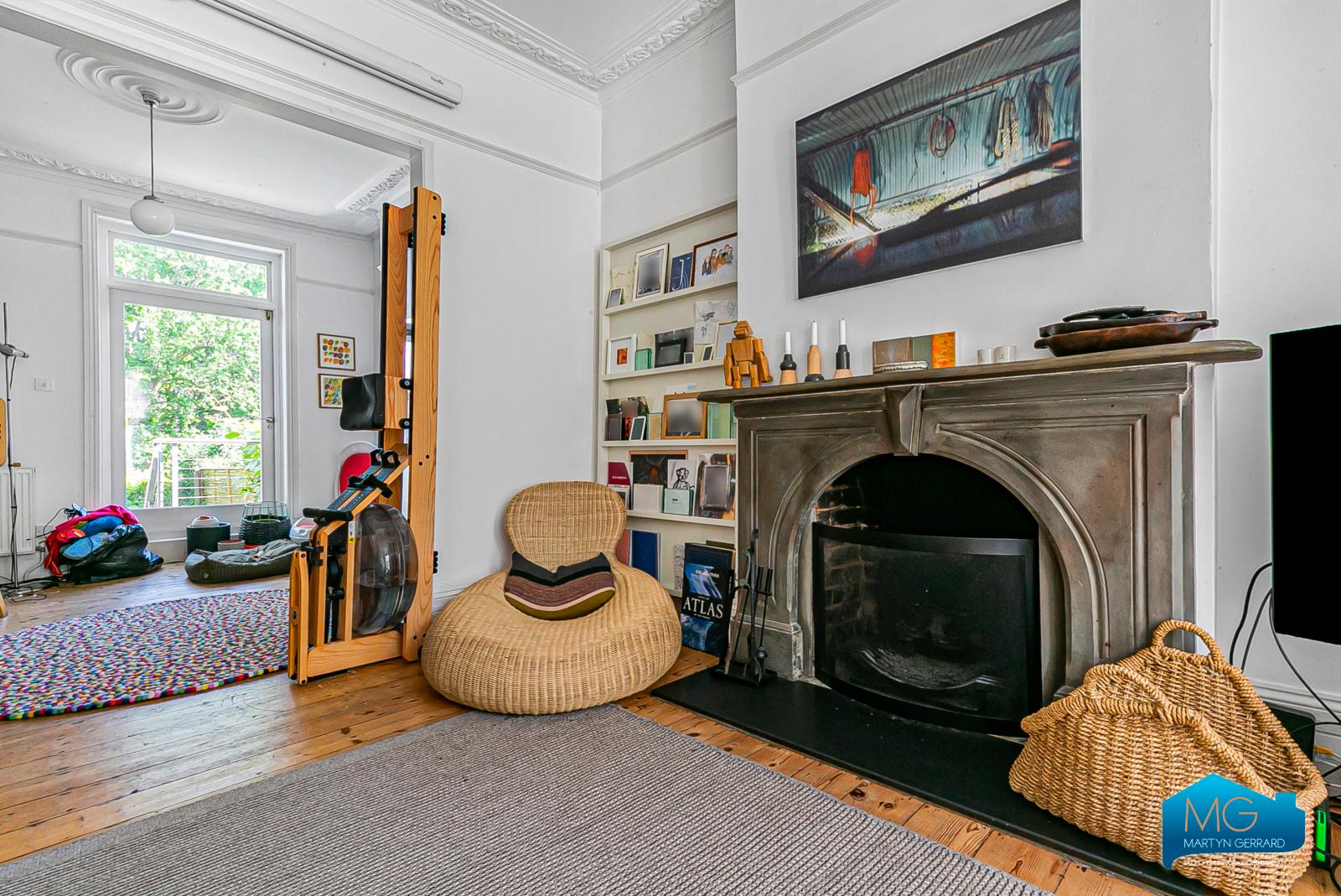Blythwood Road, Stroud Green, London, N4+  - Martyn Gerrard