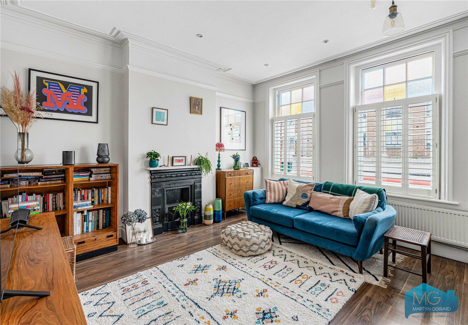 1 bedroom Apartment for sale - Martyn Gerrard