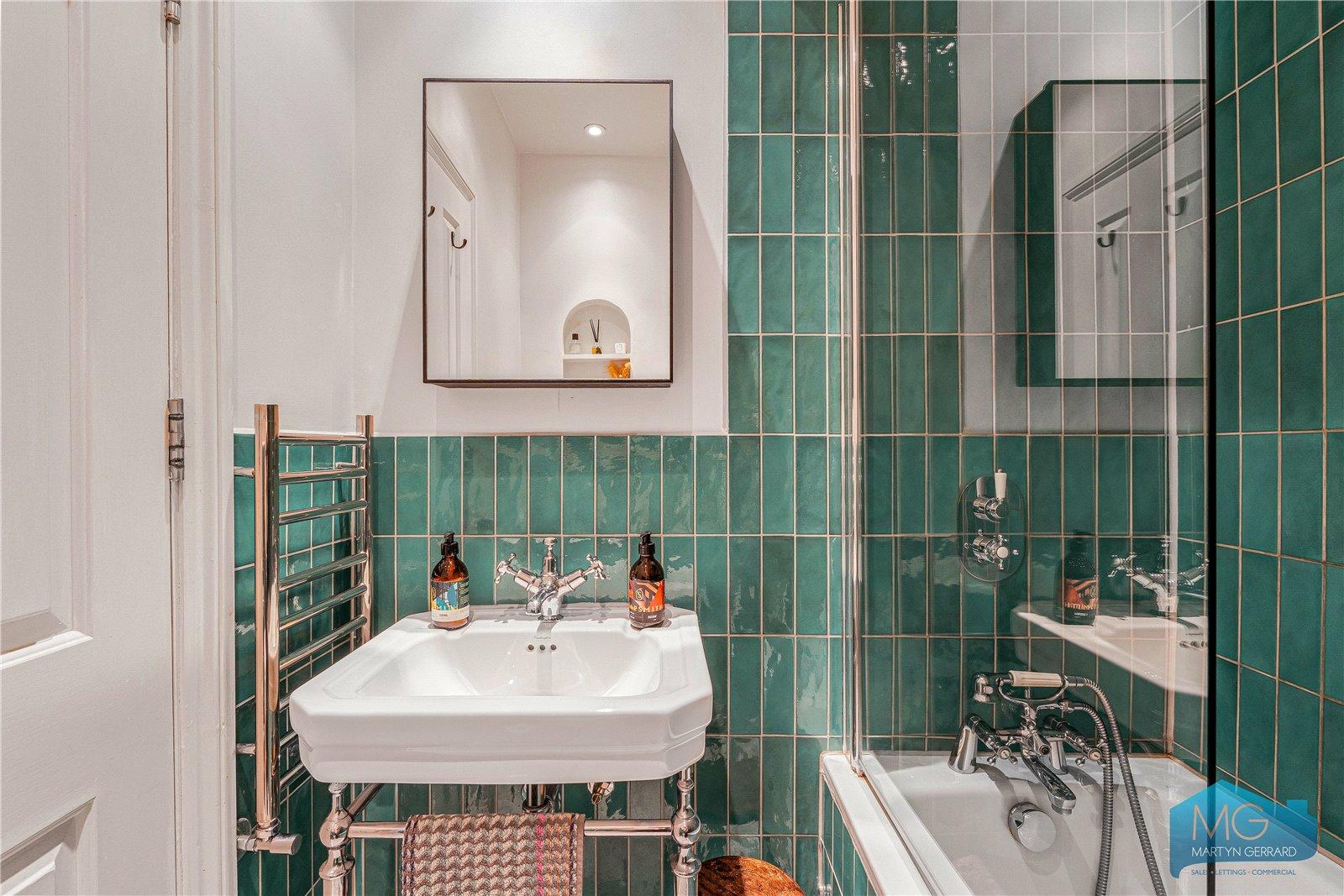 1 bedroom Apartment for sale - Martyn Gerrard