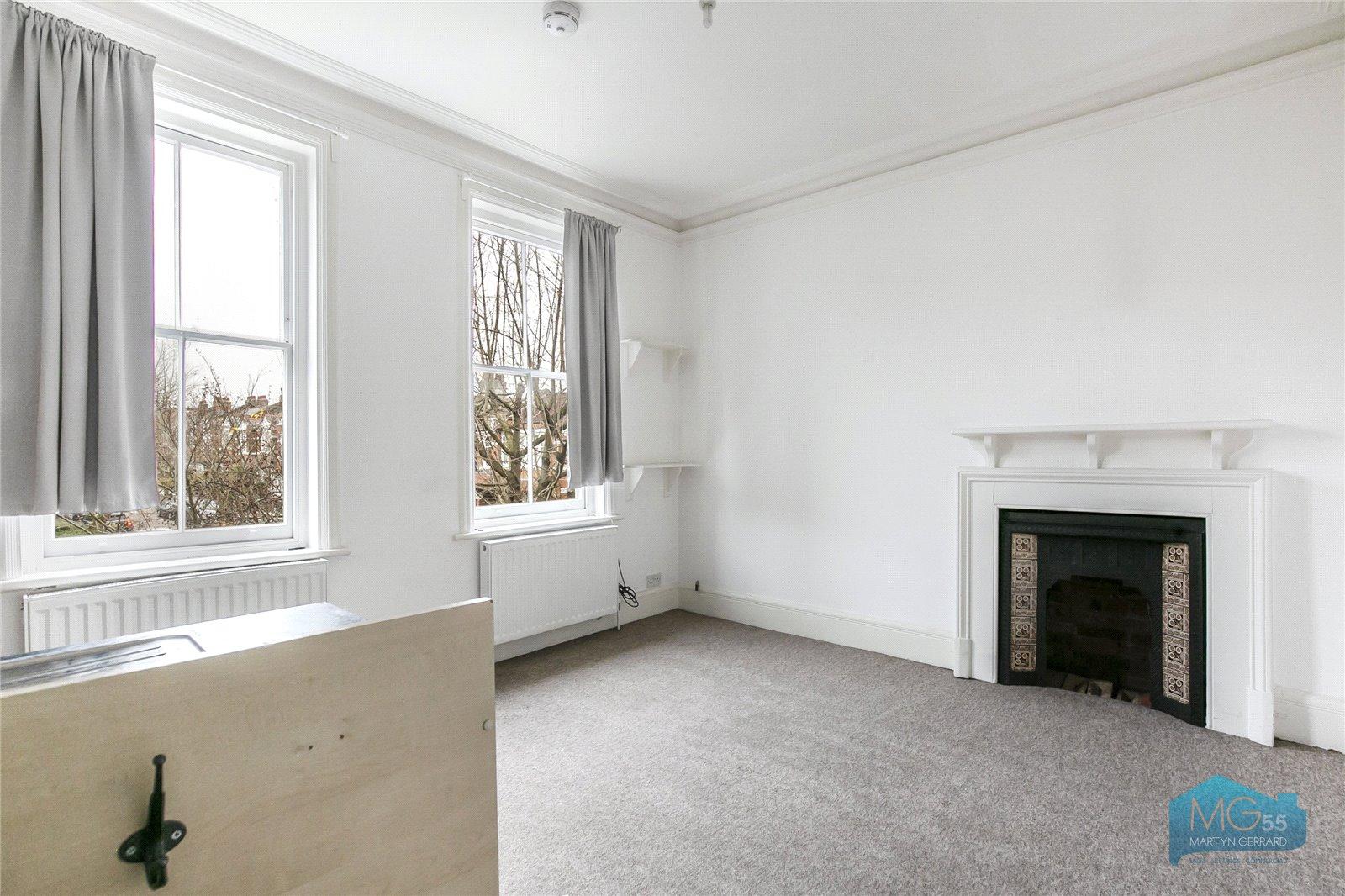 1 bedroom End of Terrace House to rent - Martyn Gerrard