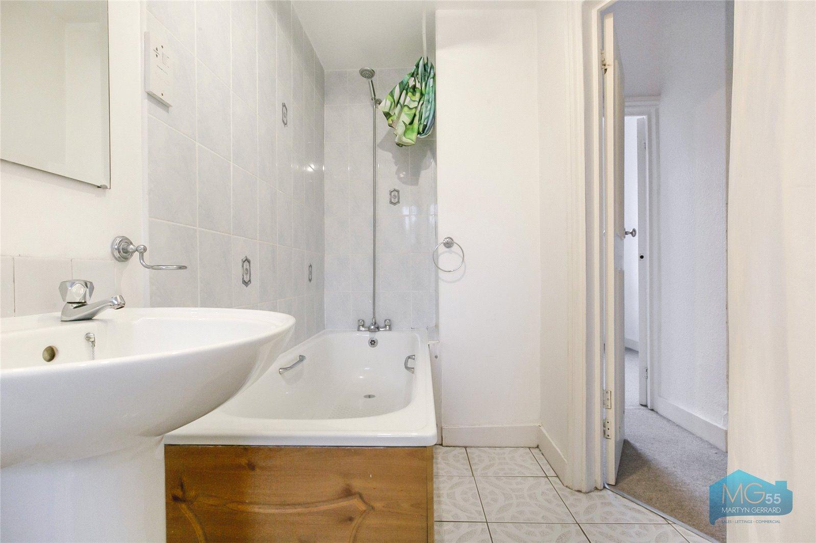 1 bedroom End of Terrace House to rent - Martyn Gerrard