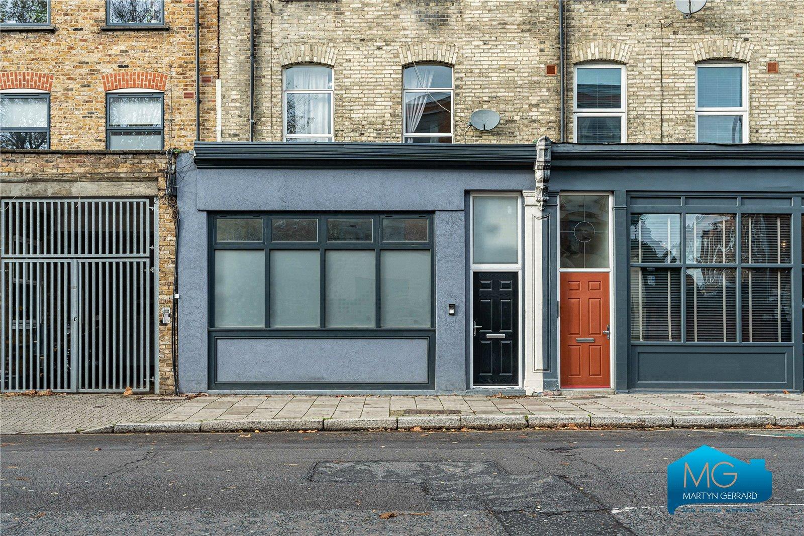 2 bedroom Ground Floor Flat to rent - Martyn Gerrard