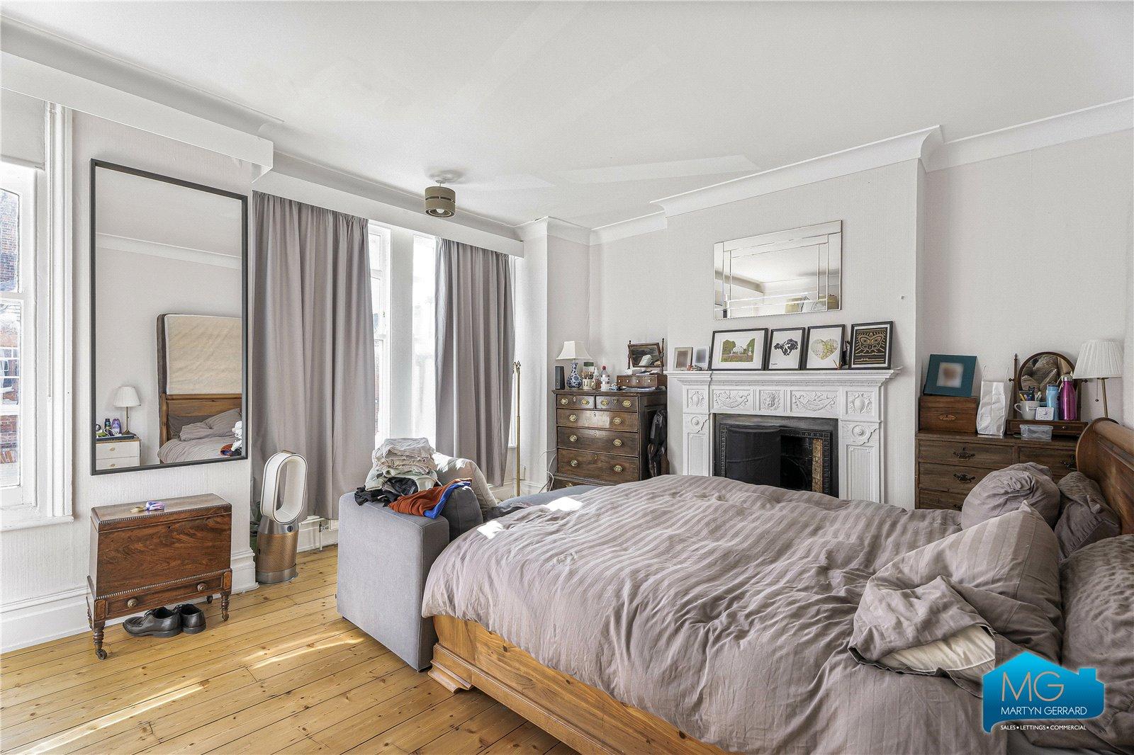 4 bedroom Terraced House to rent - Martyn Gerrard