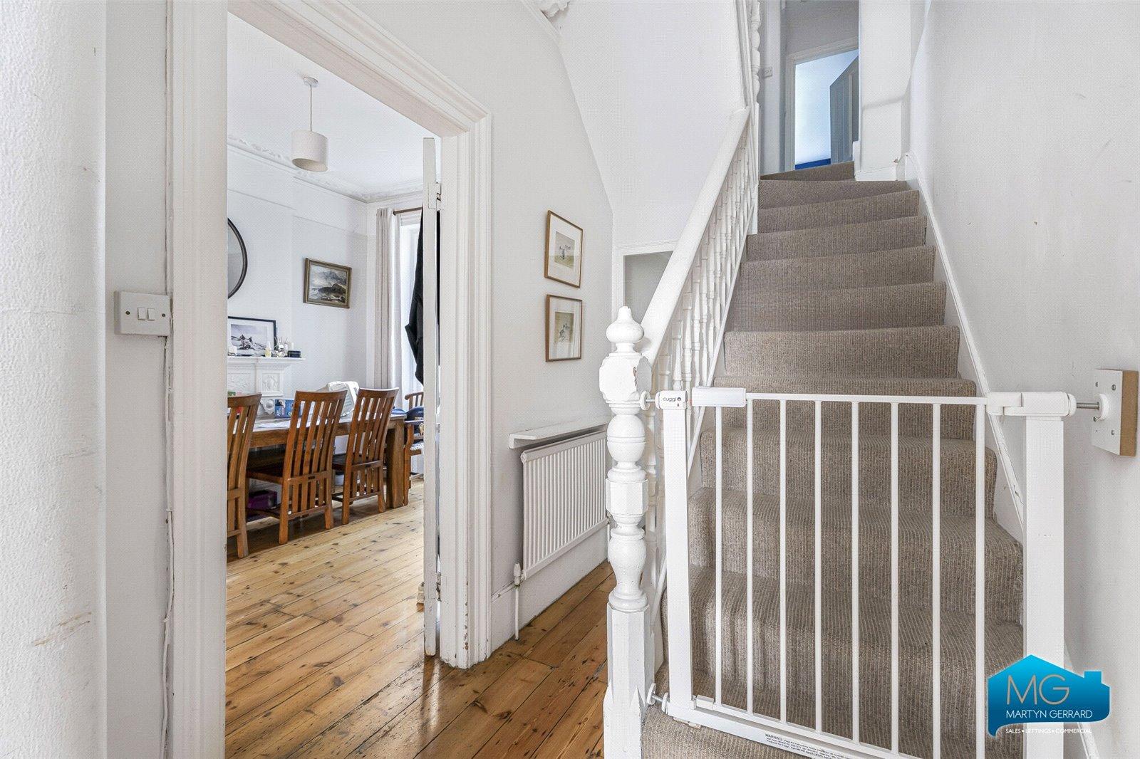 4 bedroom Terraced House to rent - Martyn Gerrard