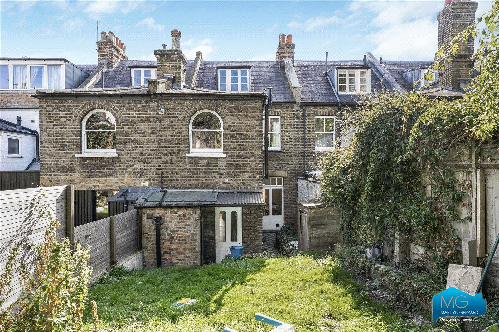 4 bedroom Terraced House to rent - Martyn Gerrard