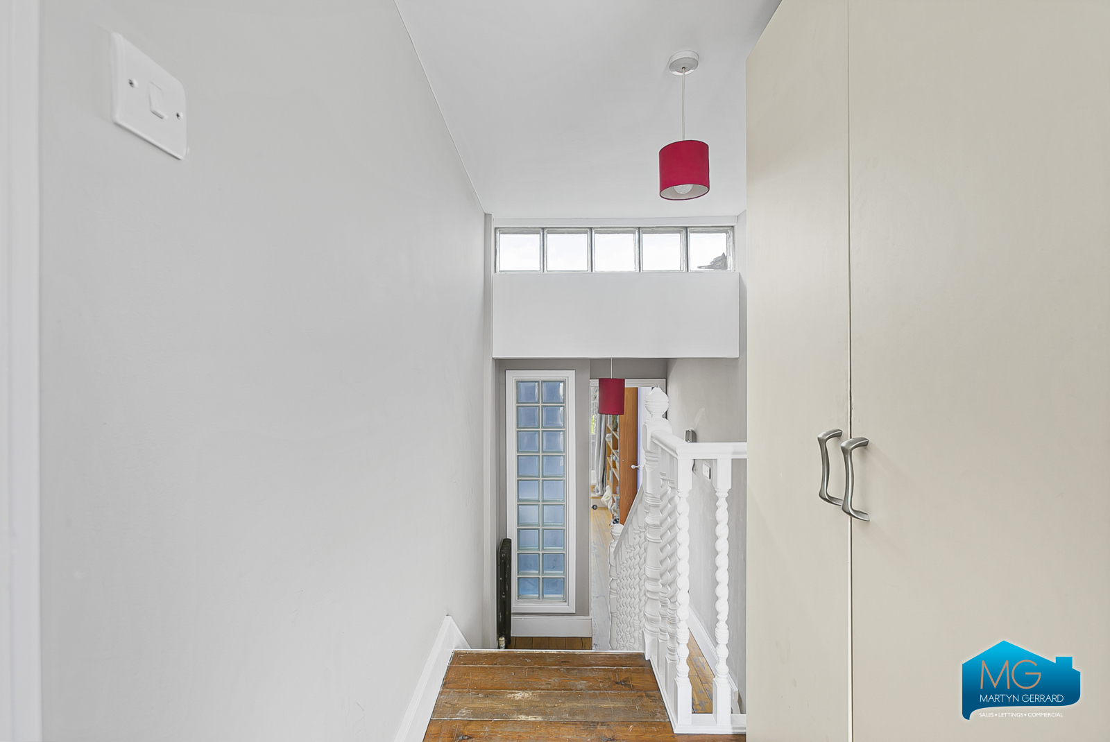 5 bedroom End of Terrace House to rent - Martyn Gerrard
