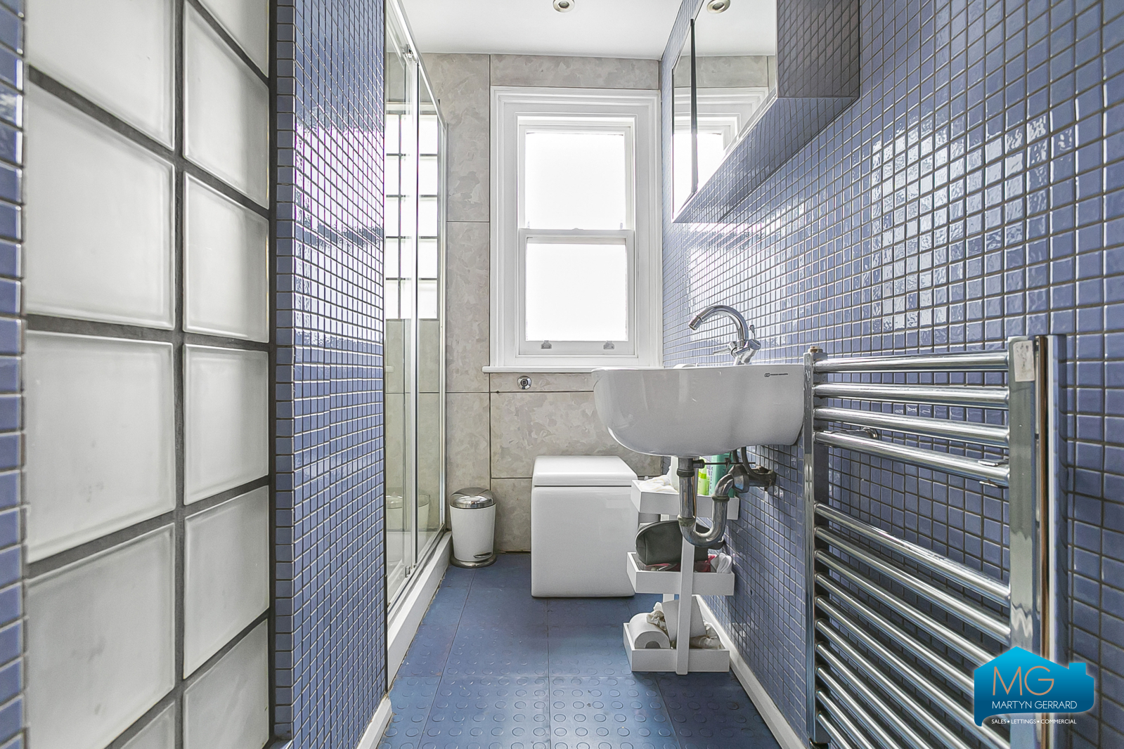 5 bedroom End of Terrace House to rent - Martyn Gerrard