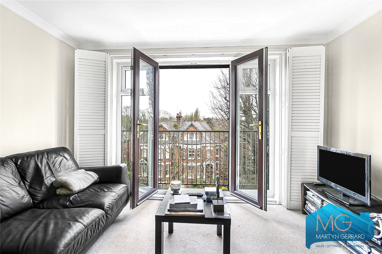 Knightswood Court, Avenue Road, Crouch End, London, N6+  - Martyn Gerrard