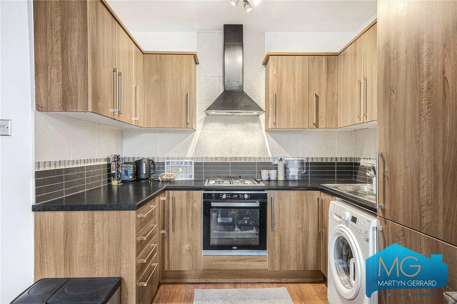1 bedroom Apartment to rent - Martyn Gerrard
