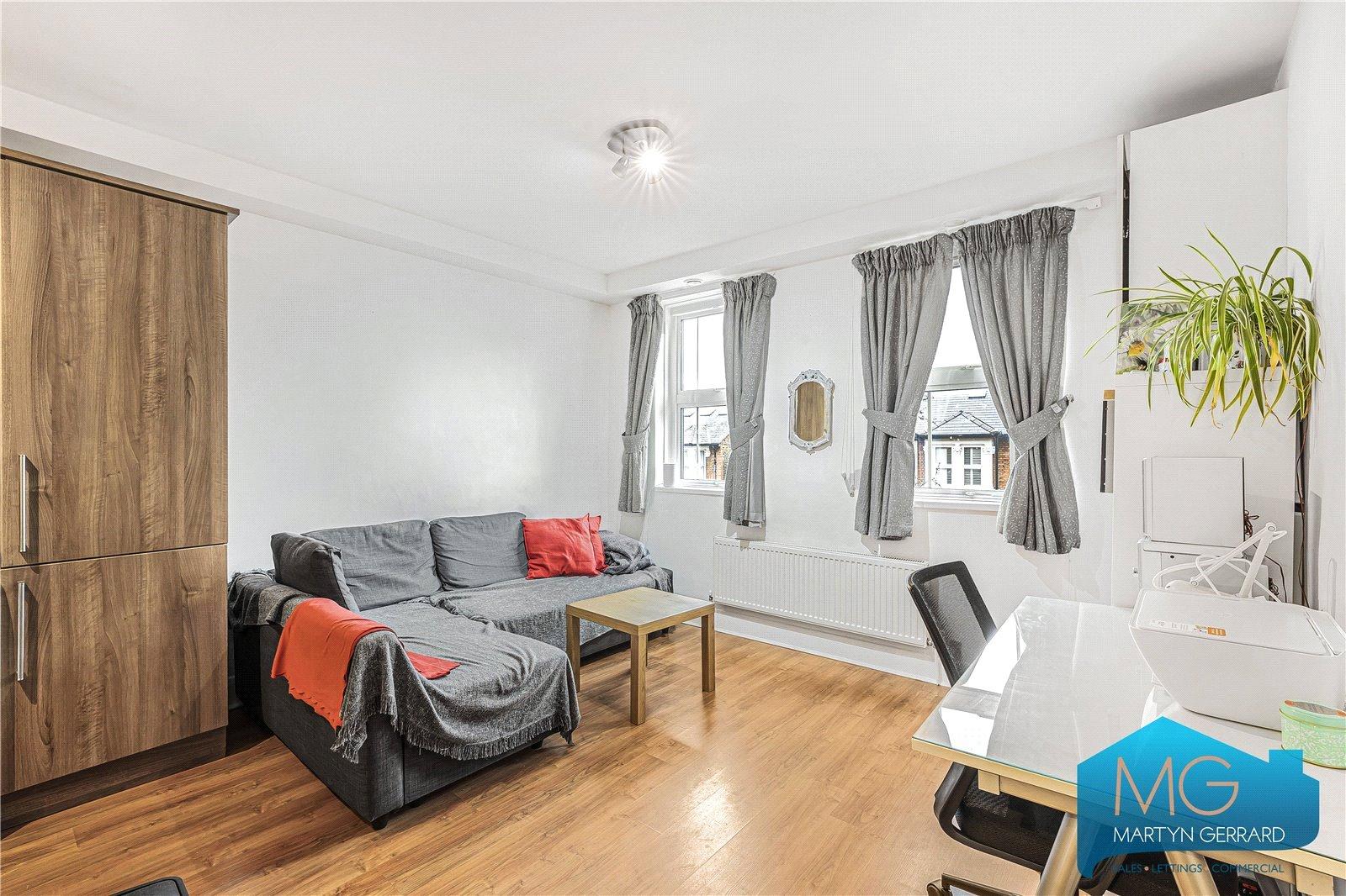 1 bedroom Apartment to rent - Martyn Gerrard