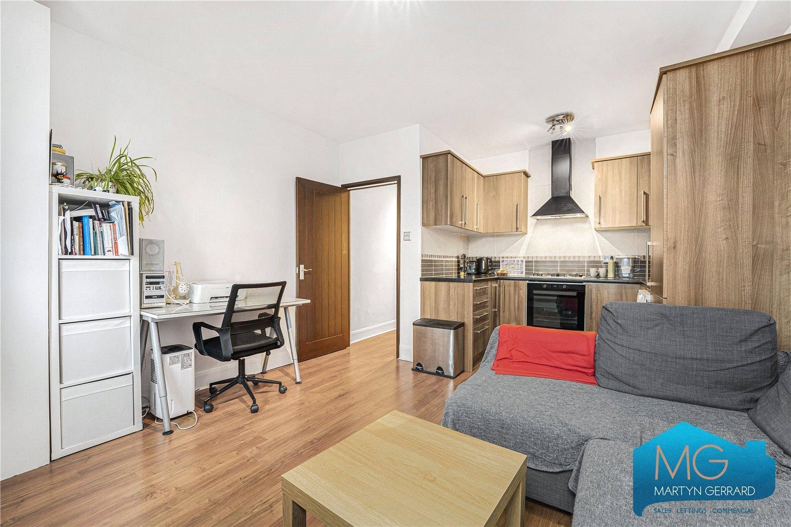 1 bedroom Apartment to rent - Martyn Gerrard