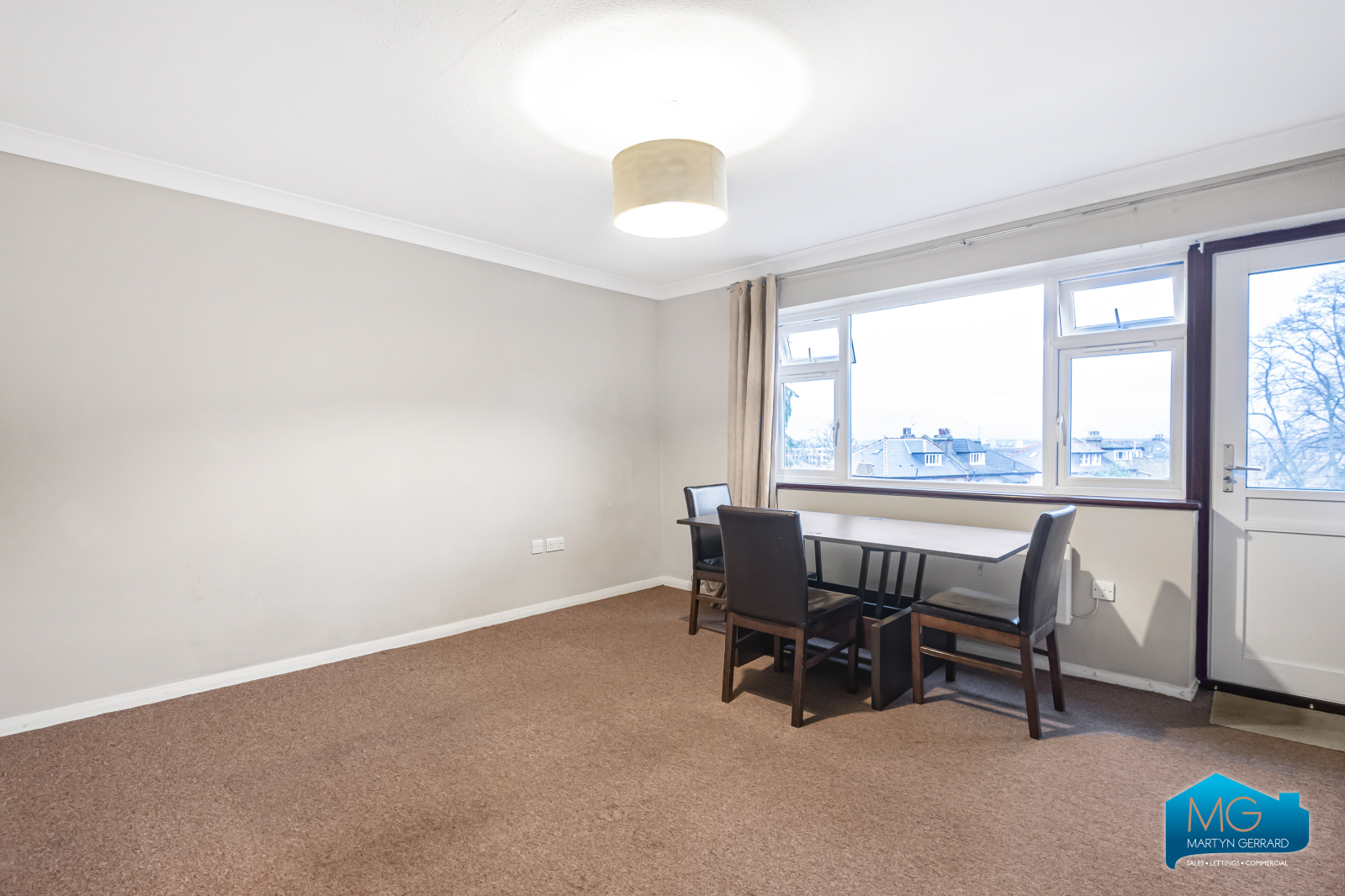 1 bedroom Apartment to rent - Martyn Gerrard