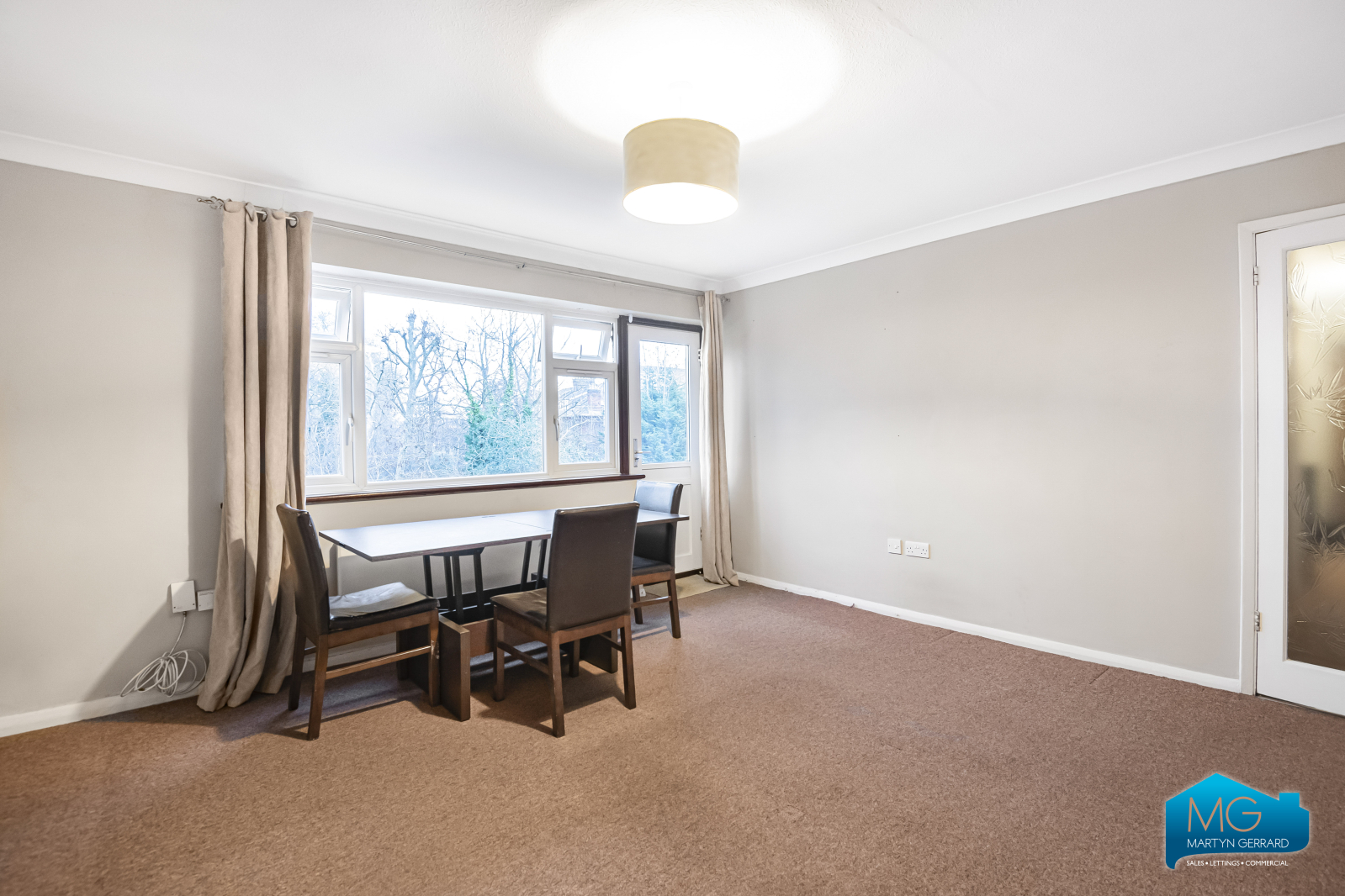 Waverley Road, Crouch End, London, N8+  - Martyn Gerrard