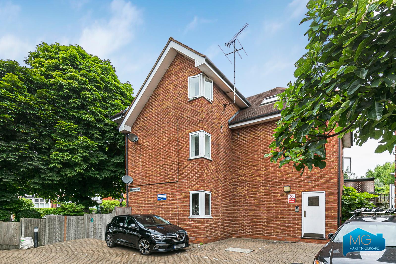 1 bedroom Apartment to rent - Martyn Gerrard