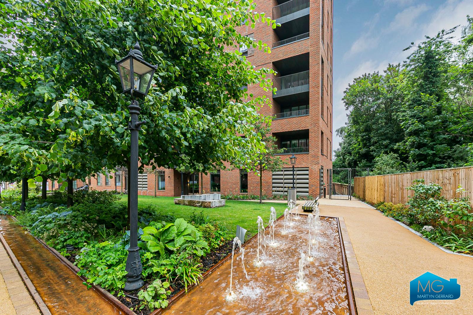 1 bedroom Apartment to rent - Martyn Gerrard
