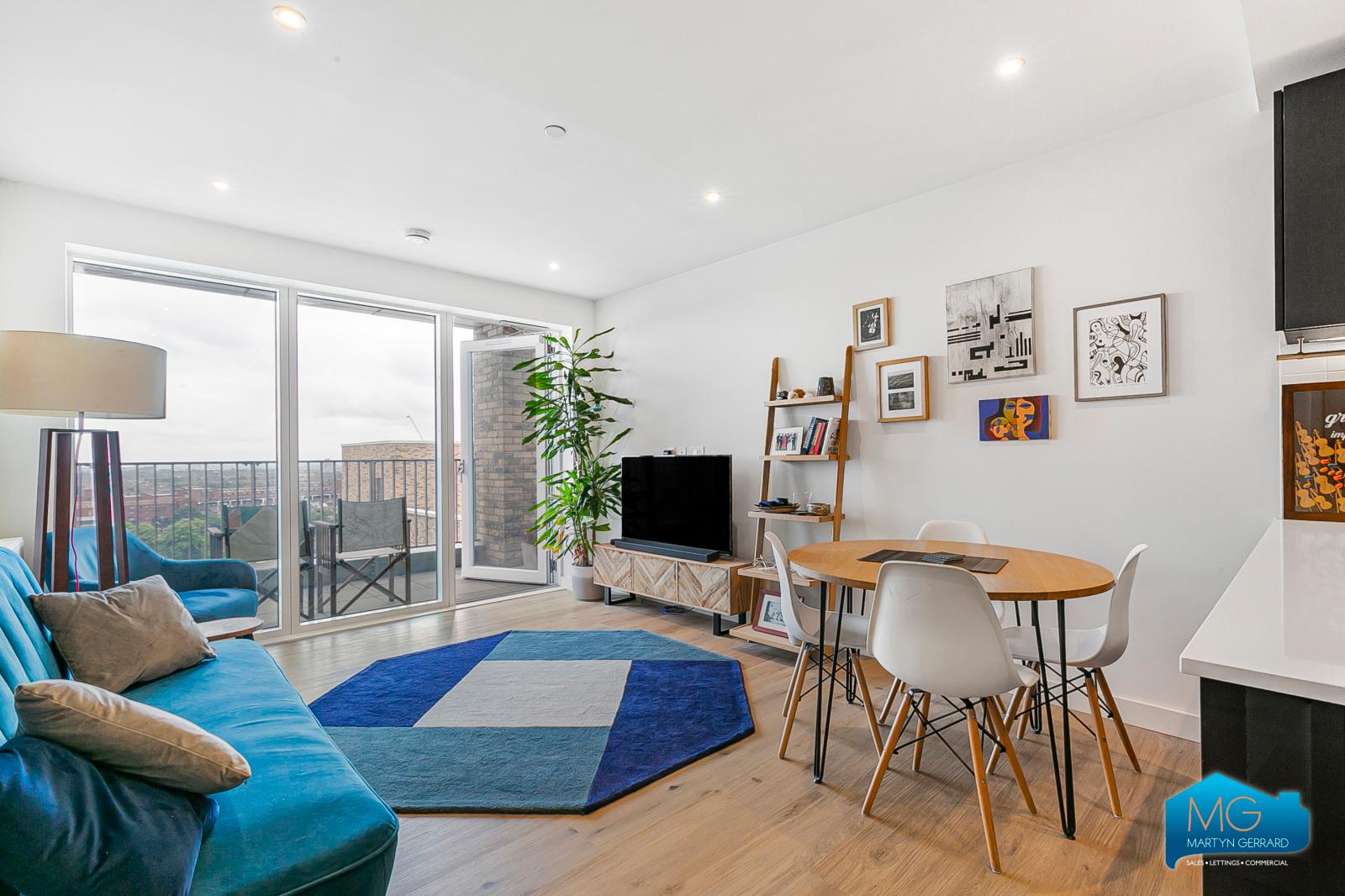 1 bedroom Apartment to rent + ' - Martyn Gerrard