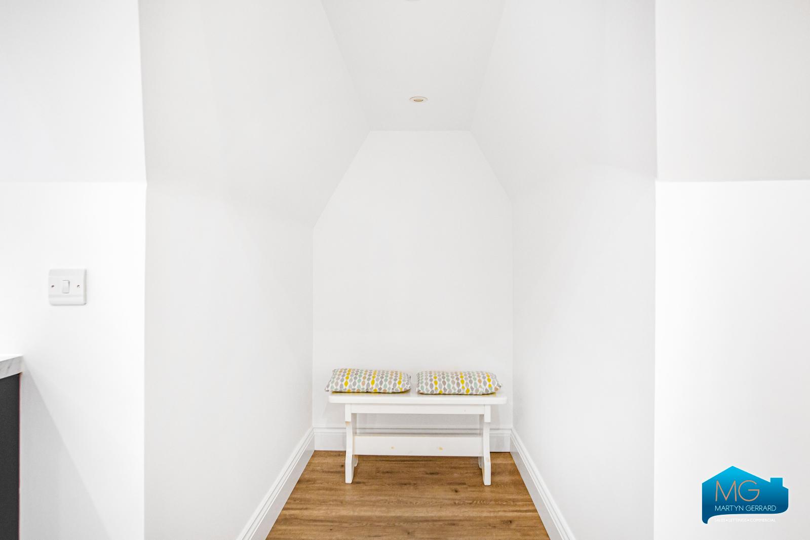 1 bedroom Apartment to rent - Martyn Gerrard